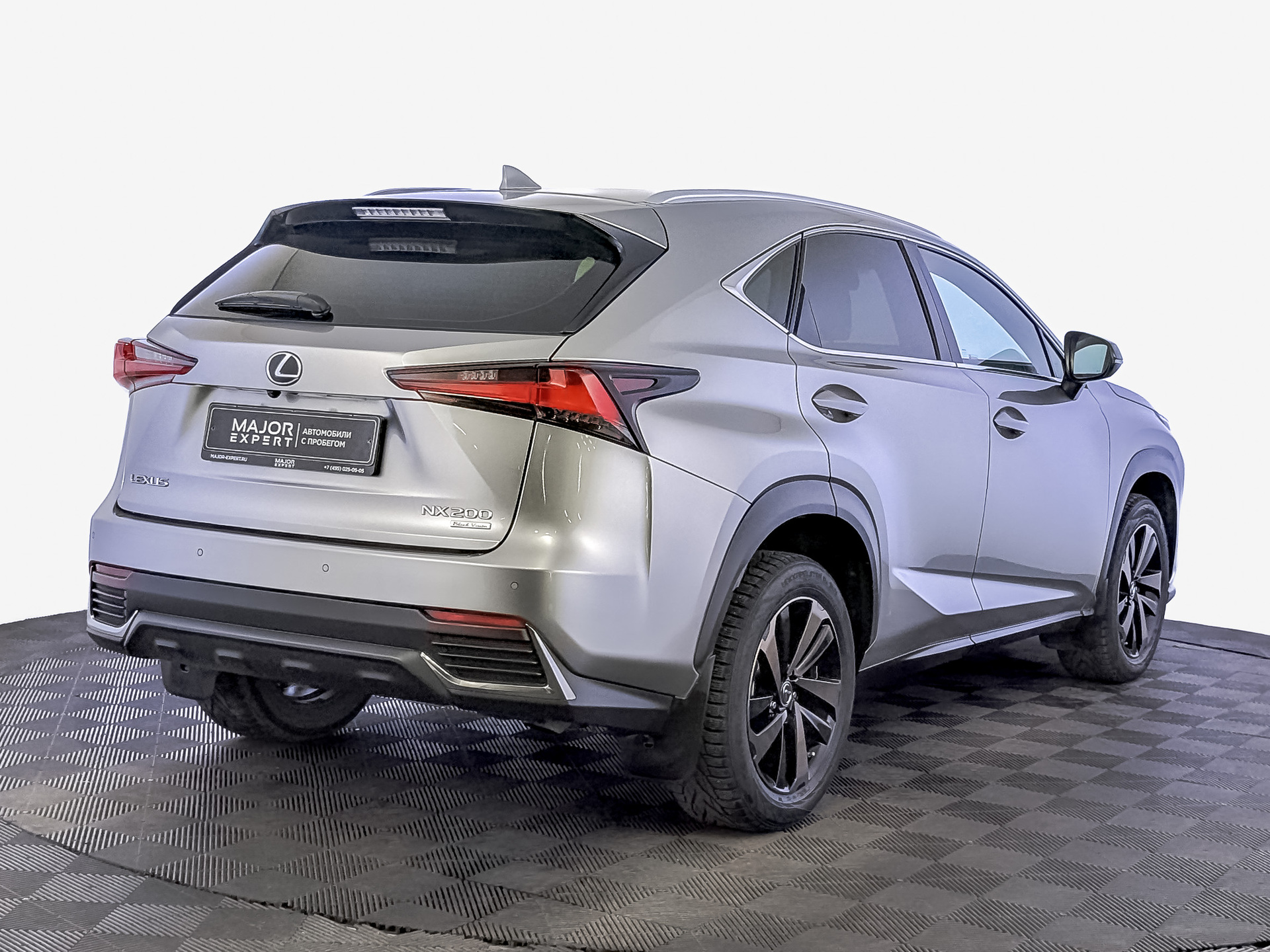 LEXUS NX 2.00 (150 л.с), автомат, 2021, пробег 44 045 км
