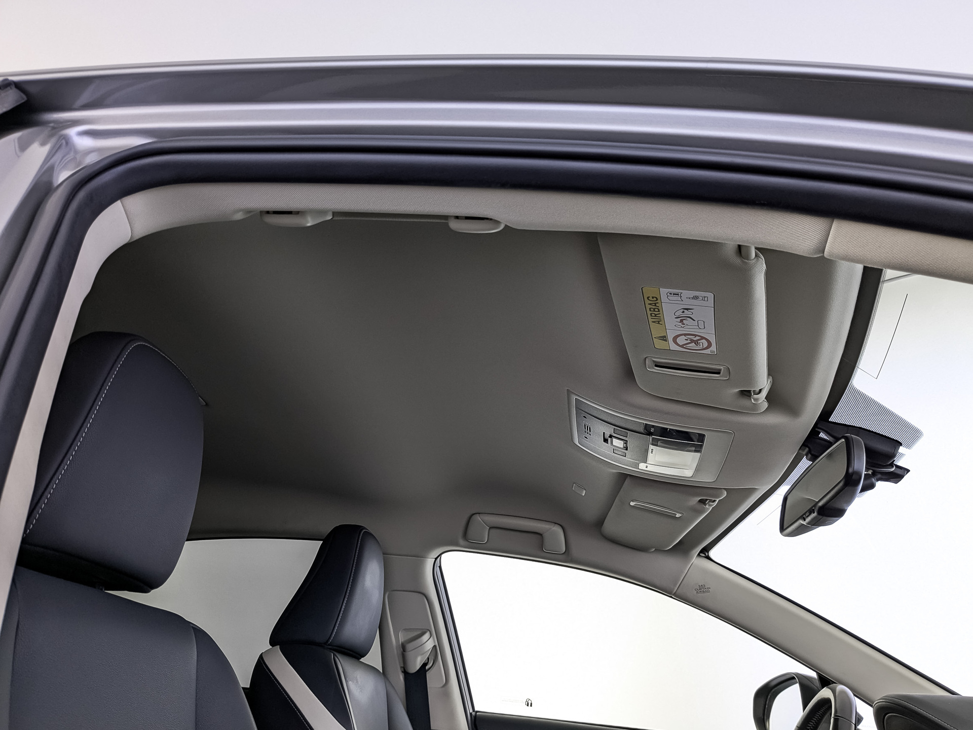 LEXUS NX 2.00 (150 л.с), автомат, 2021, пробег 44 045 км