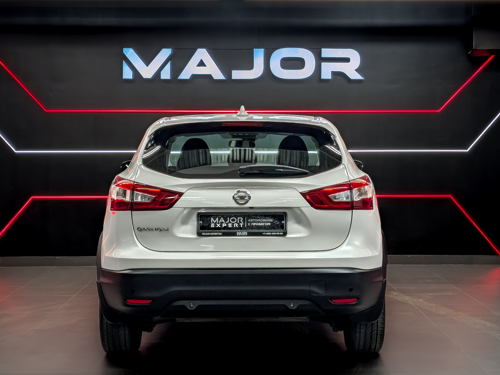 NISSAN Qashqai 2.00 (144 л.с), автомат, 2017, пробег 64 996 км