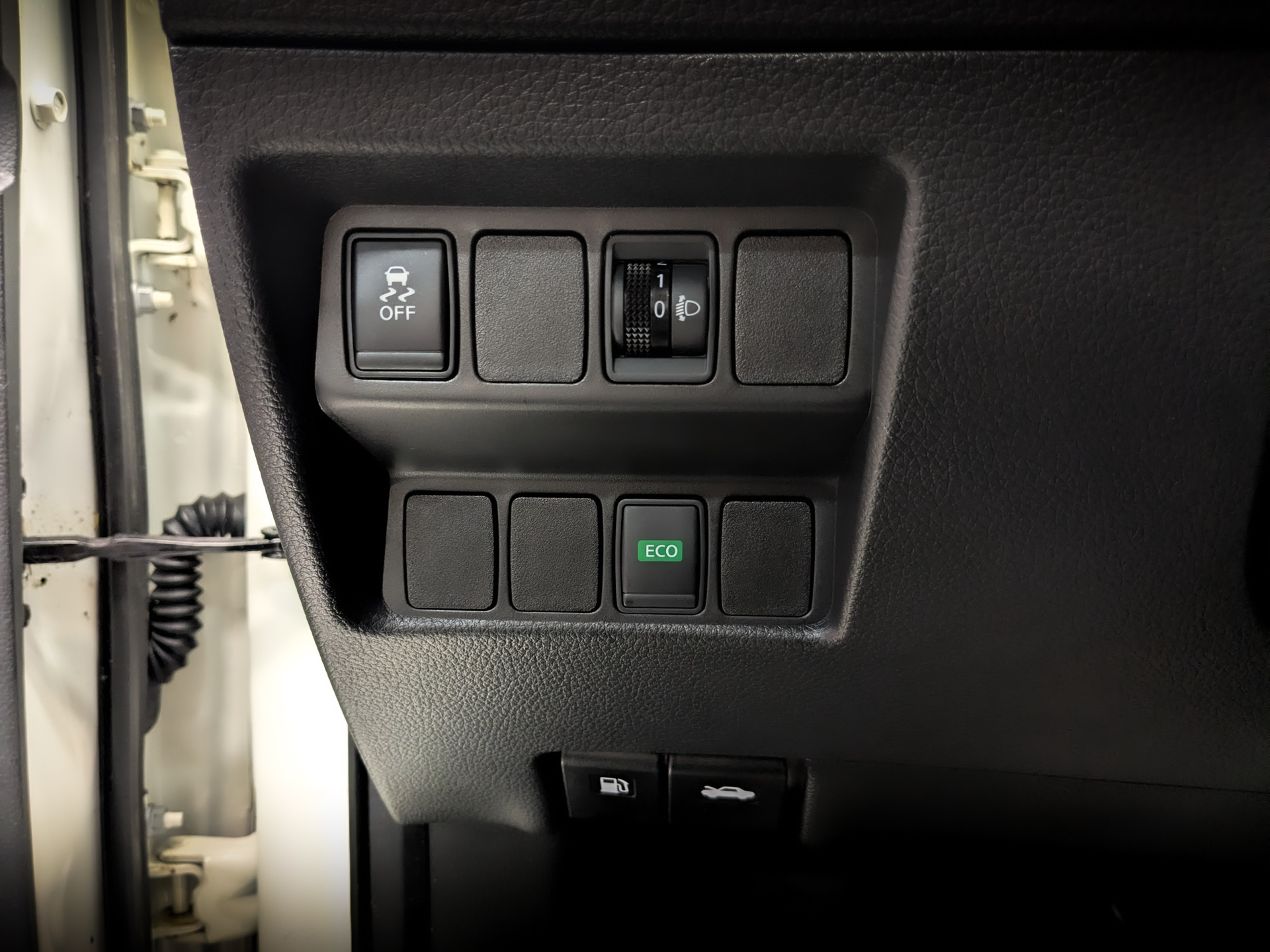 NISSAN Qashqai 2.00 (144 л.с), автомат, 2017, пробег 64 996 км