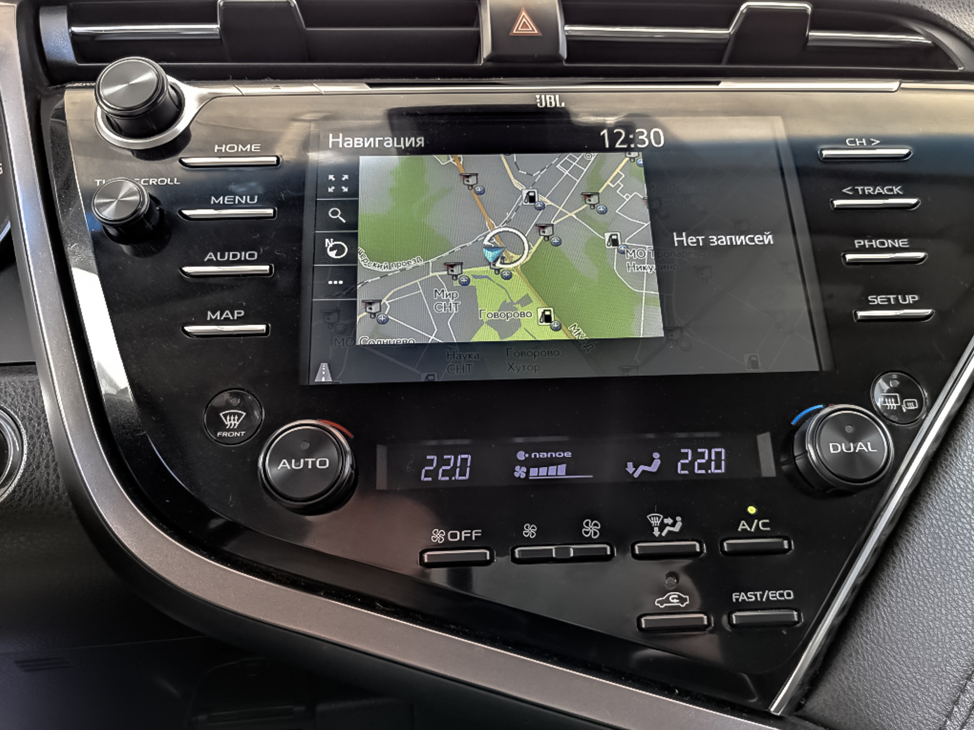 TOYOTA Camry 2.50 (181 л.с), автомат, 2018, пробег 139 488 км
