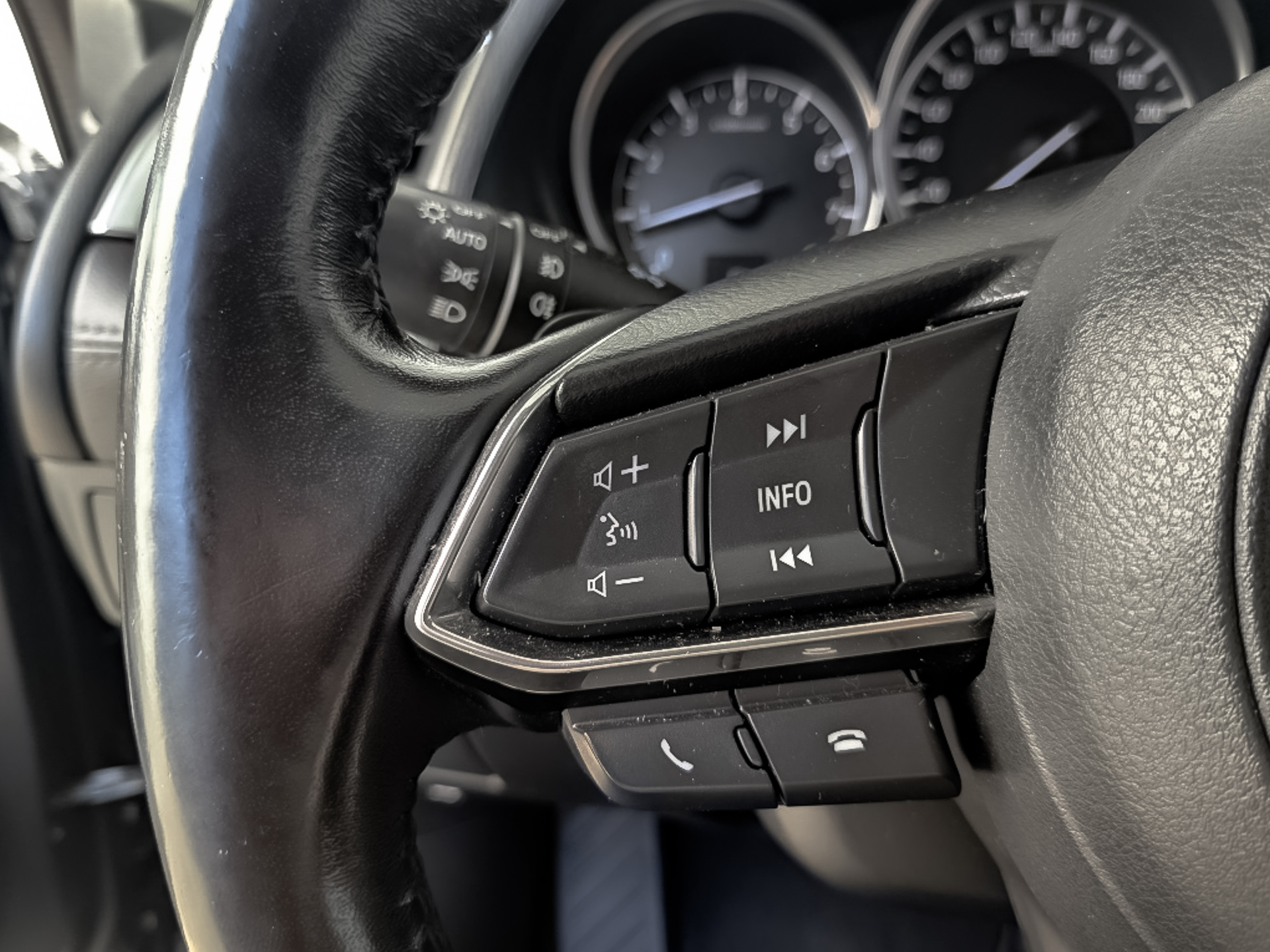 MAZDA 6 2.50 (192 л.с), автомат, 2017, пробег 75 134 км
