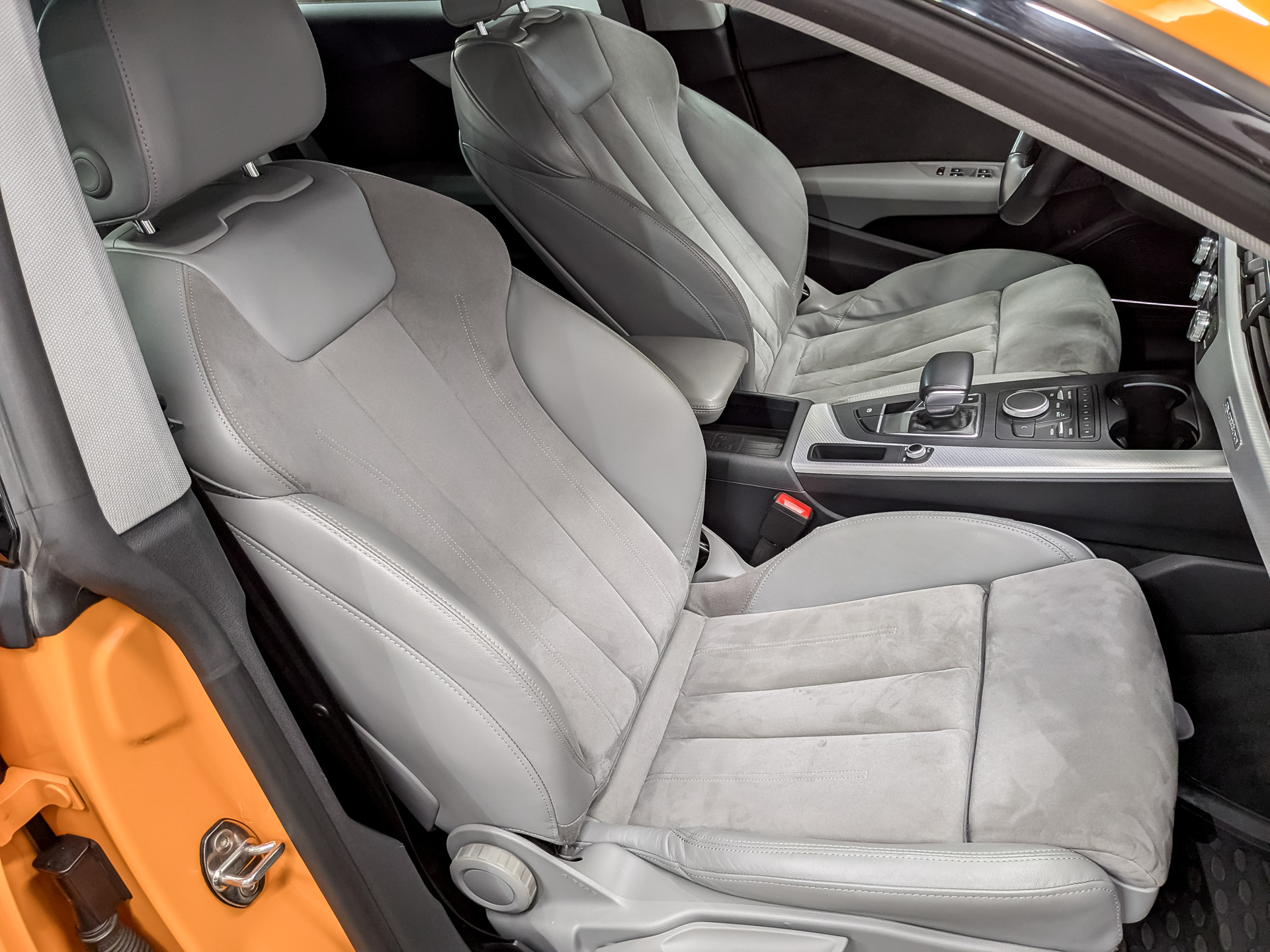 AUDI A5 2.00 (245 л.с), автомат, 2019, пробег 115 847 км