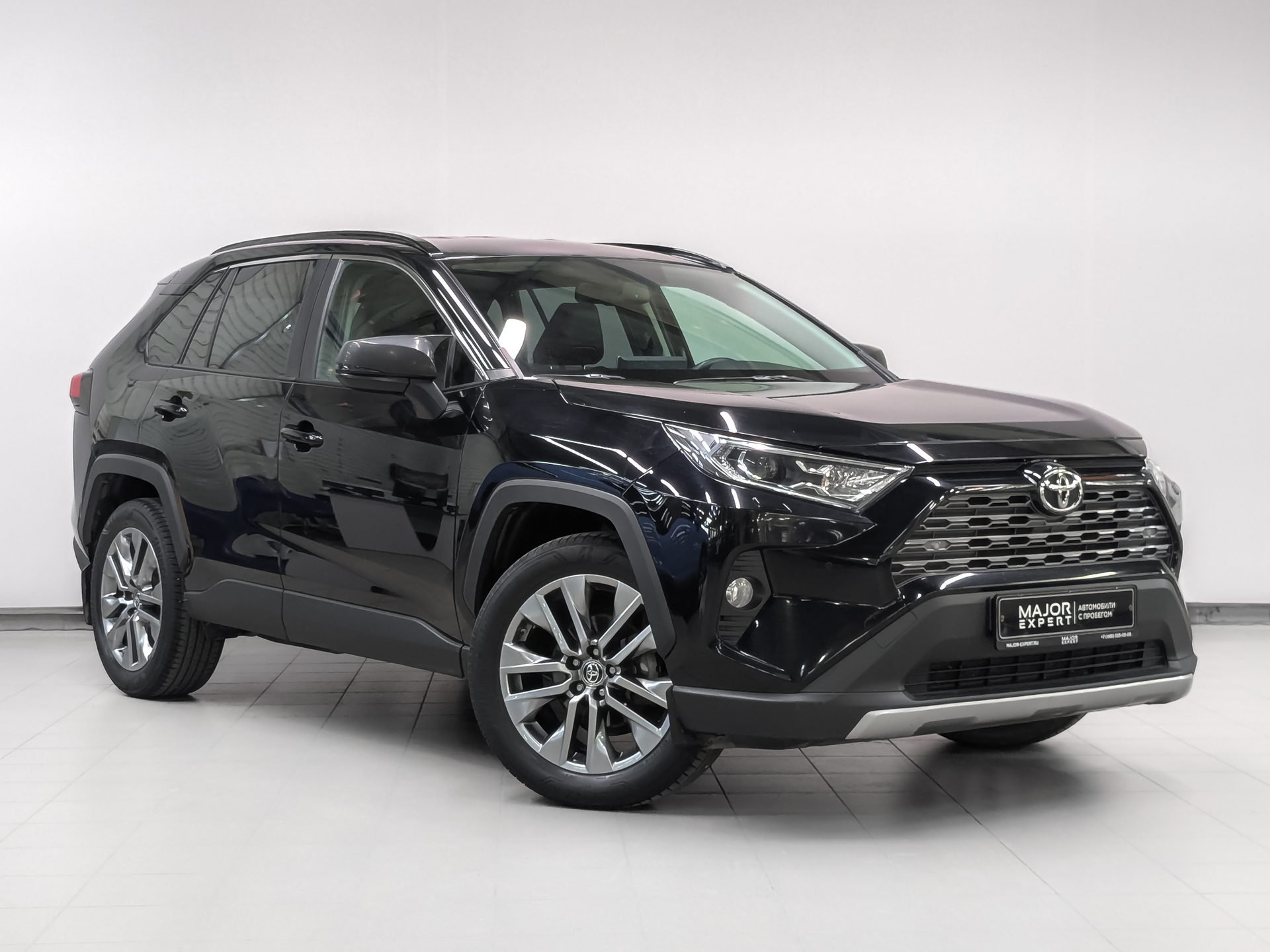 TOYOTA Rav-4 2.00 (149 л.с), автомат, 2021, пробег 61 436 км