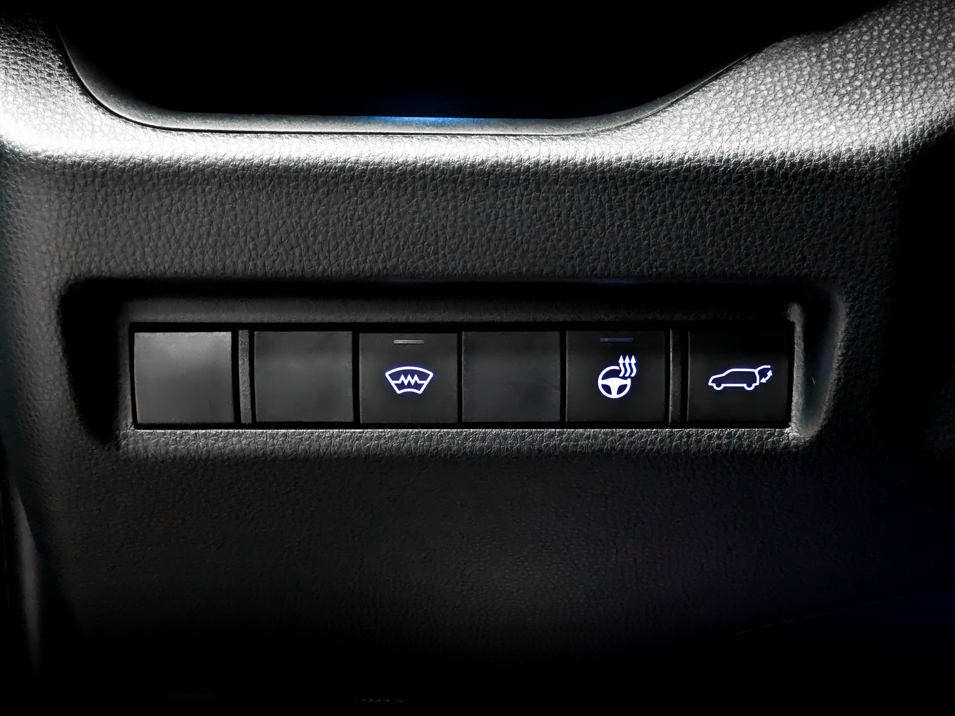 TOYOTA Rav-4 2.00 (149 л.с), автомат, 2021, пробег 61 436 км