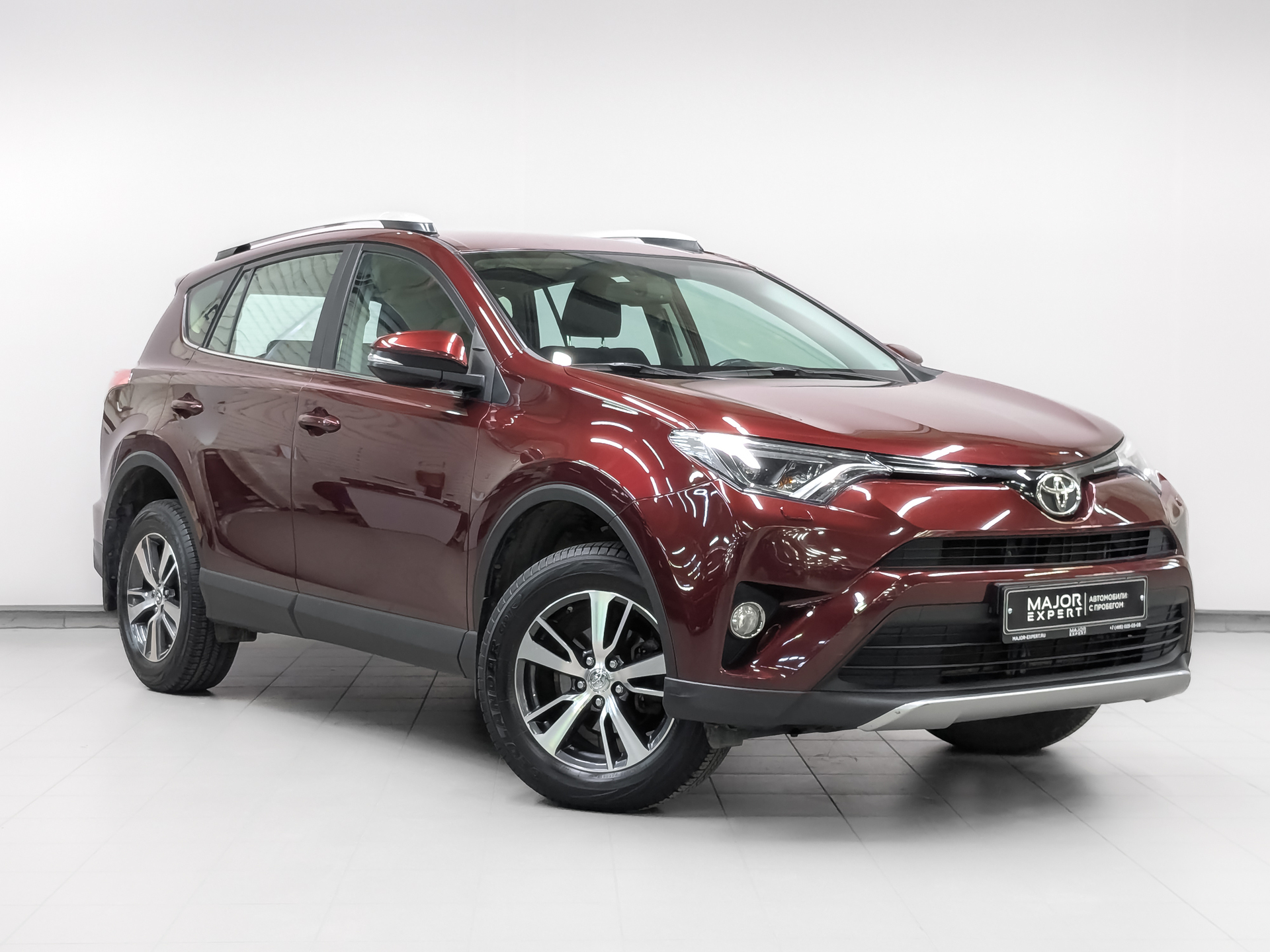 TOYOTA Rav-4 2.00 (146 л.с), автомат, 2018, пробег 87 452 км