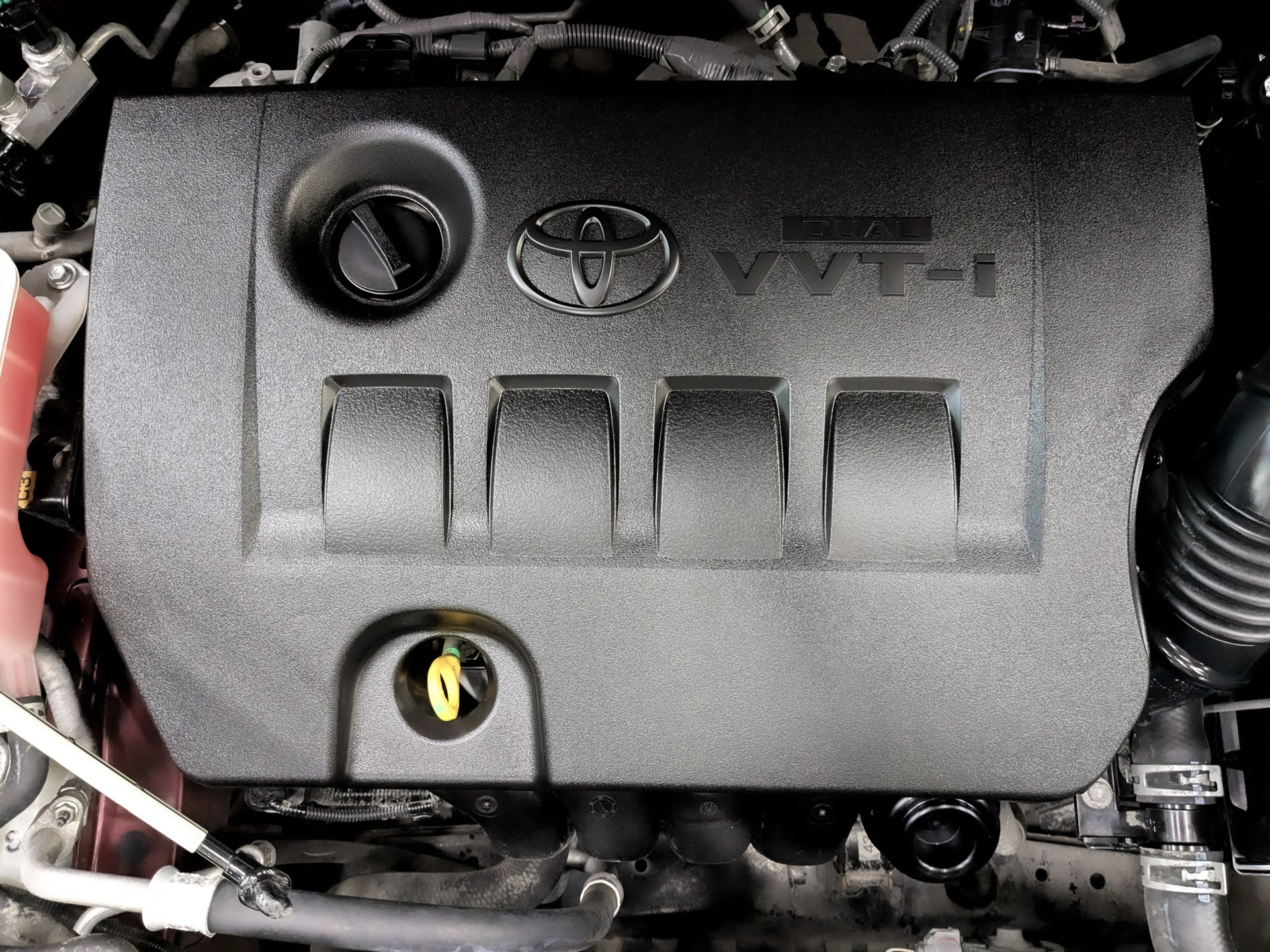 TOYOTA Rav-4 2.00 (146 л.с), автомат, 2018, пробег 87 452 км