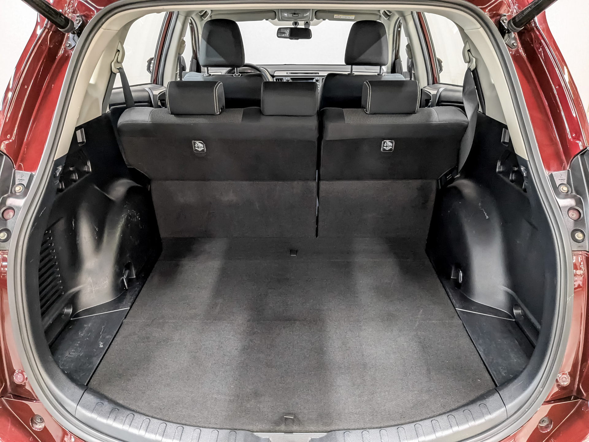 TOYOTA Rav-4 2.00 (146 л.с), автомат, 2018, пробег 87 452 км
