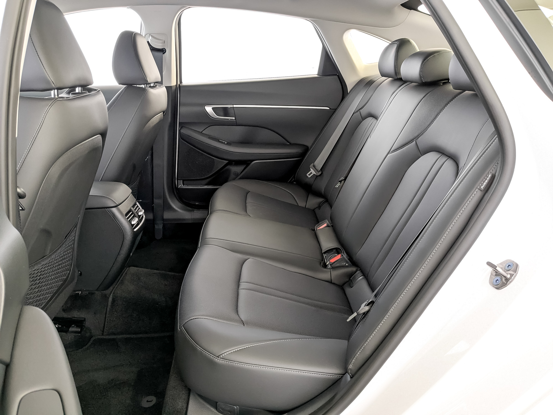 HYUNDAI Sonata 2.00 (160 л.с), автомат, 2026, пробег 6 км