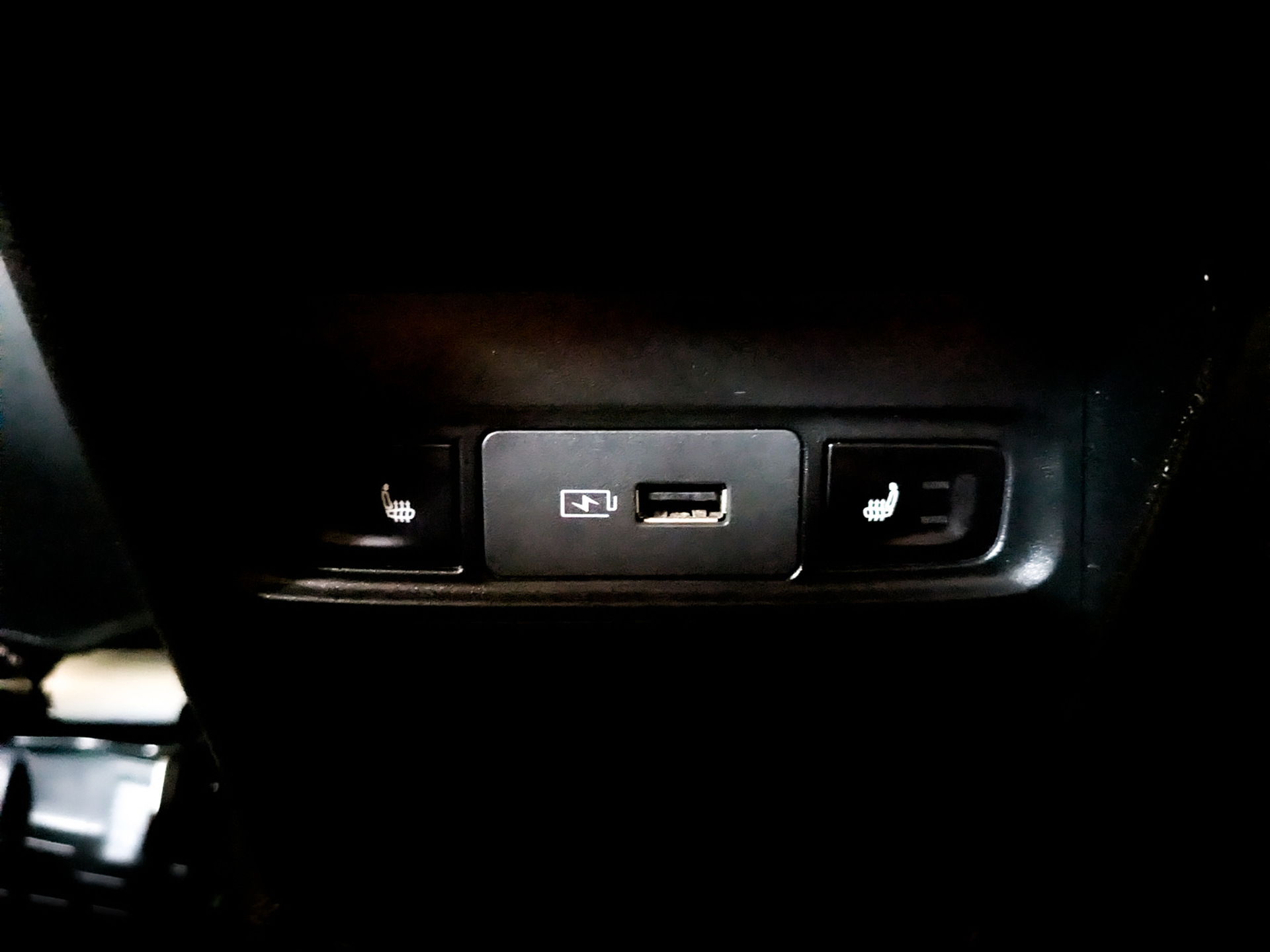 GEELY Coolray 1.50 (147 л.с), автомат, 2023, пробег 55 417 км