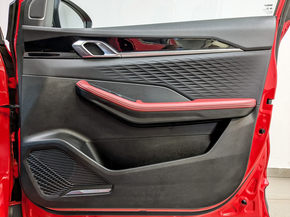 Фото Geely Coolray с пробегом 55 417 км