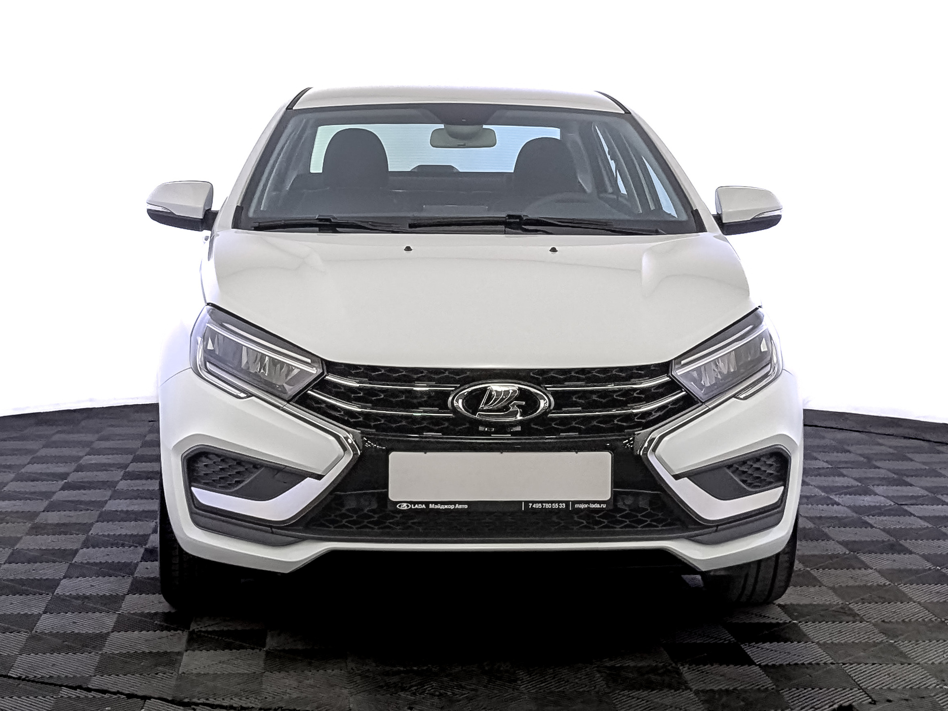 Фото Lada Vesta Седан Драйв 1.6/106 5MT