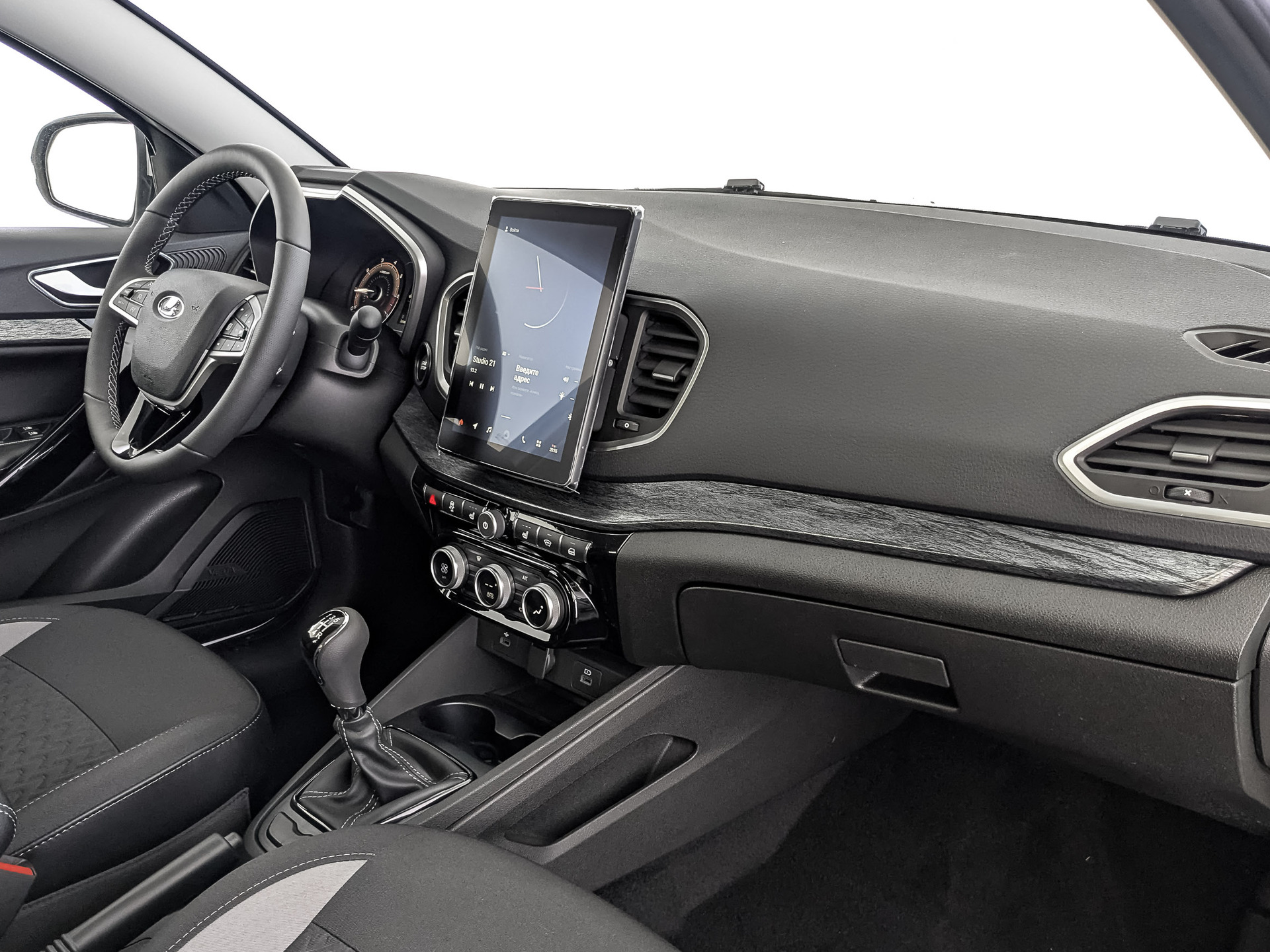 Фото Lada Vesta Седан Драйв 1.6/106 5MT