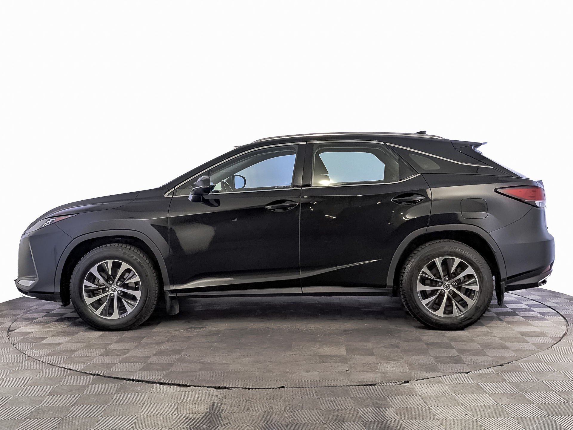 LEXUS RX 2.00 (238 л.с), автомат, 2019, пробег 178 467 км