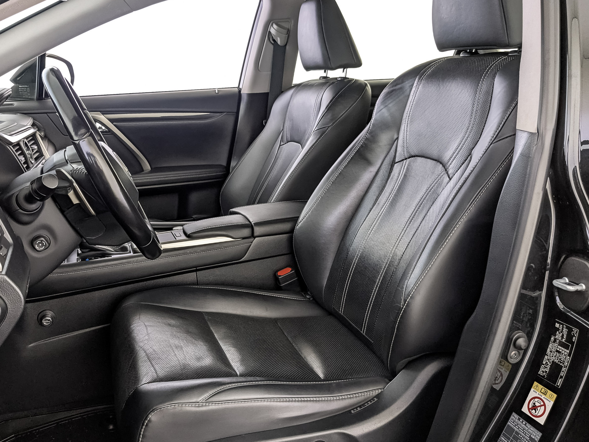 LEXUS RX 2.00 (238 л.с), автомат, 2019, пробег 178 467 км