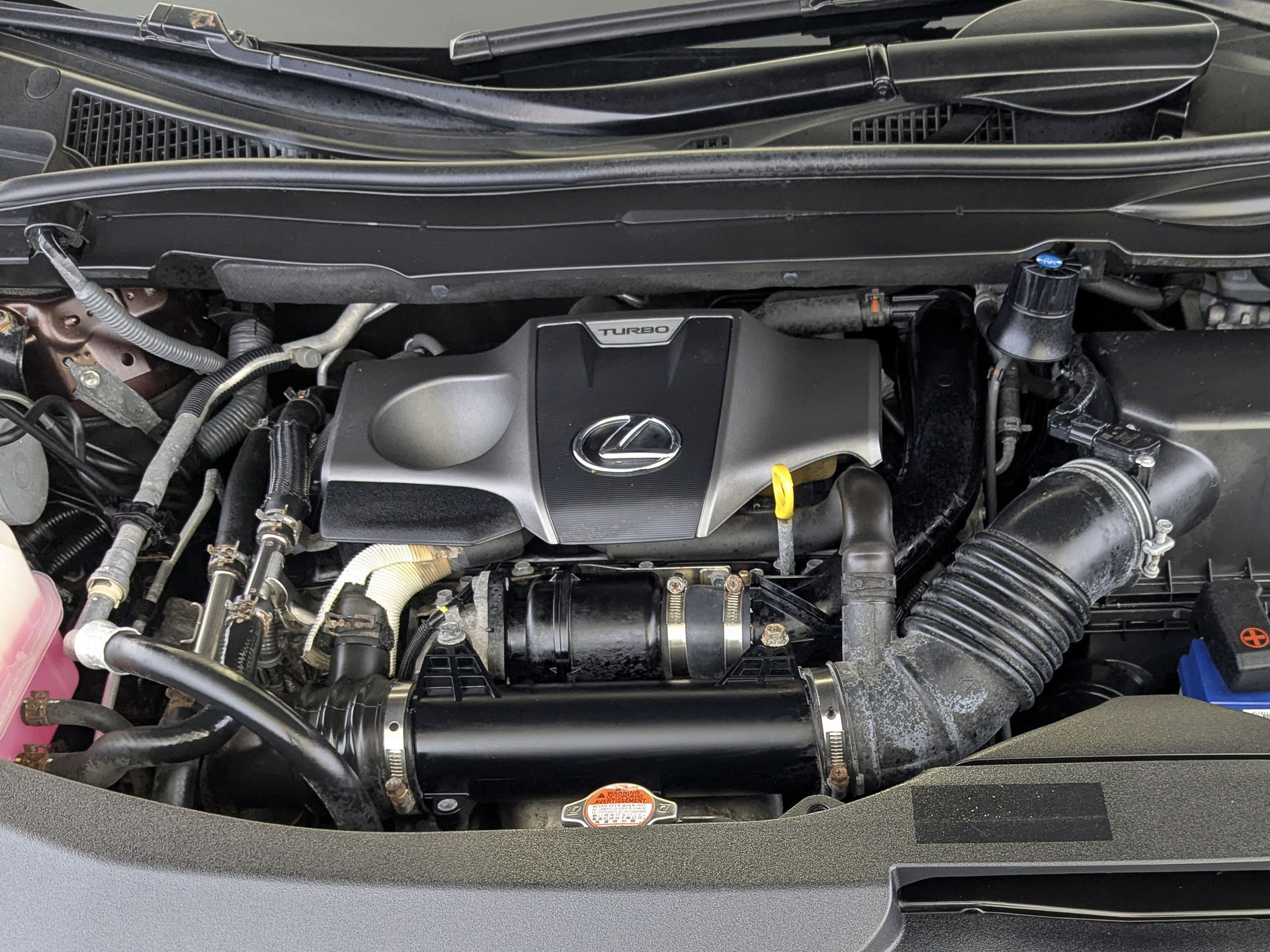 LEXUS RX 2.00 (238 л.с), автомат, 2015, пробег 96 946 км