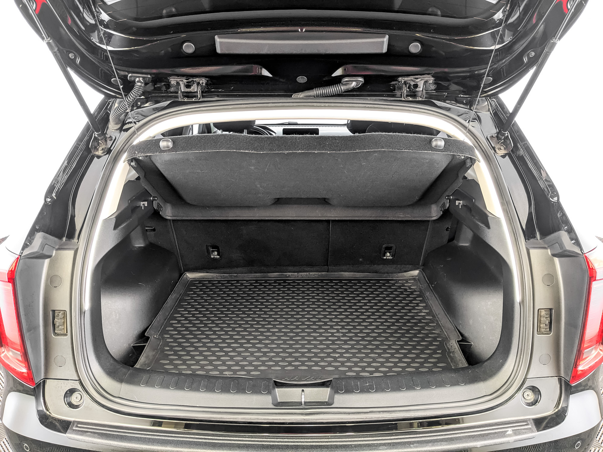 HAVAL Jolion 1.50 (143 л.с), механическая, 2023, пробег 98 530 км