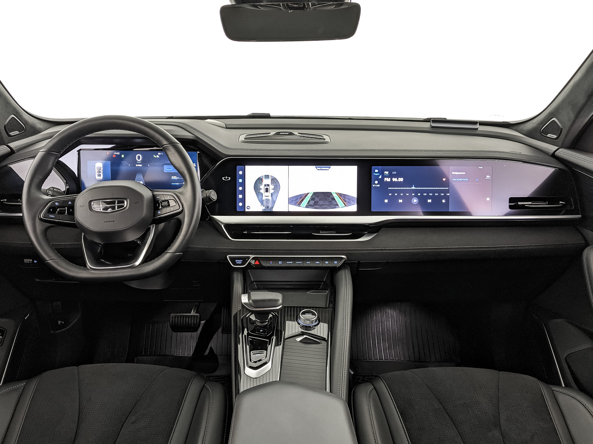GEELY Monjaro 2.00 (238 л.с), автомат, 2024, пробег 17 849 км