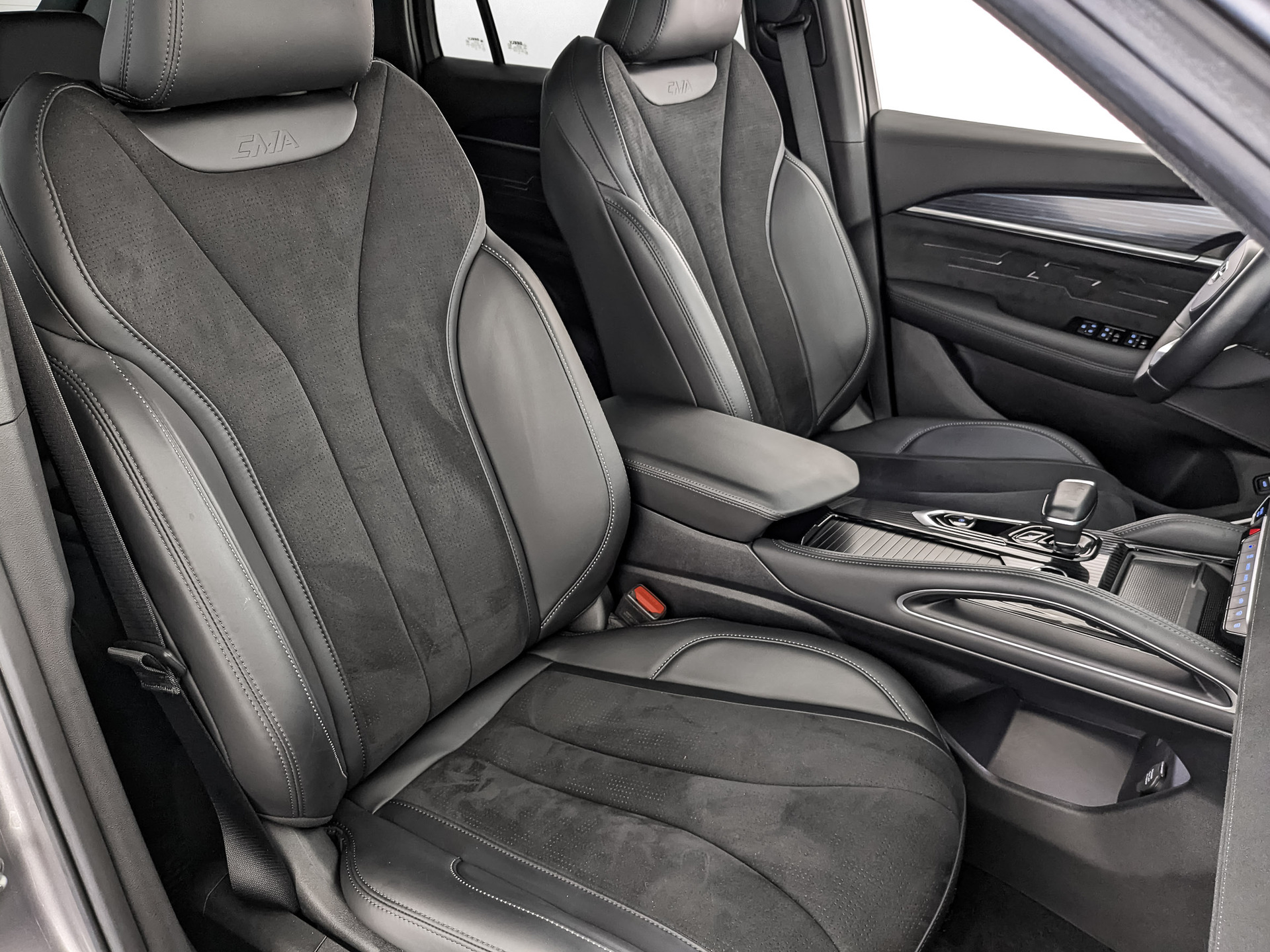 GEELY Monjaro 2.00 (238 л.с), автомат, 2024, пробег 17 849 км