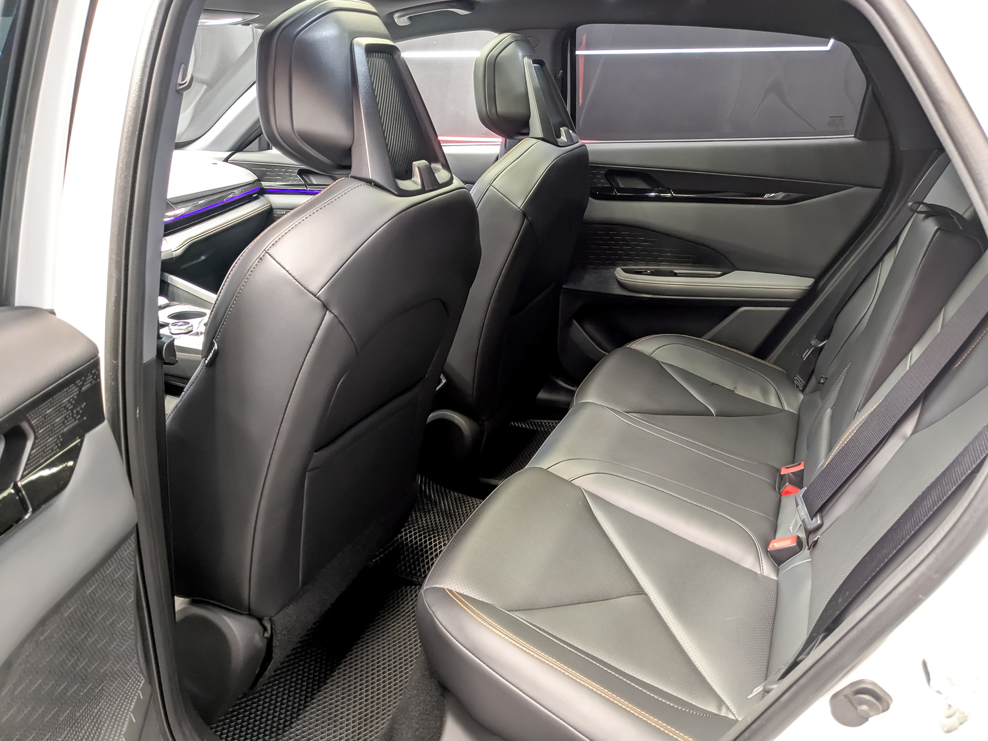 CHANGAN UNI-V 1.50 (181 л.с), автомат, 2023, пробег 25 100 км