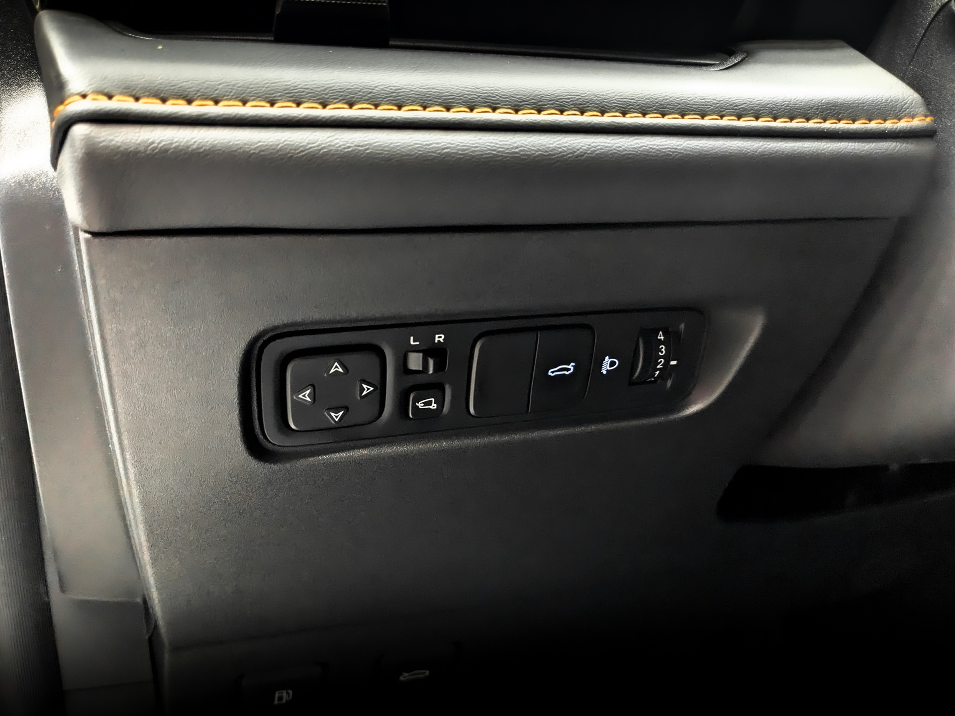 CHANGAN UNI-V 1.50 (181 л.с), автомат, 2023, пробег 25 100 км