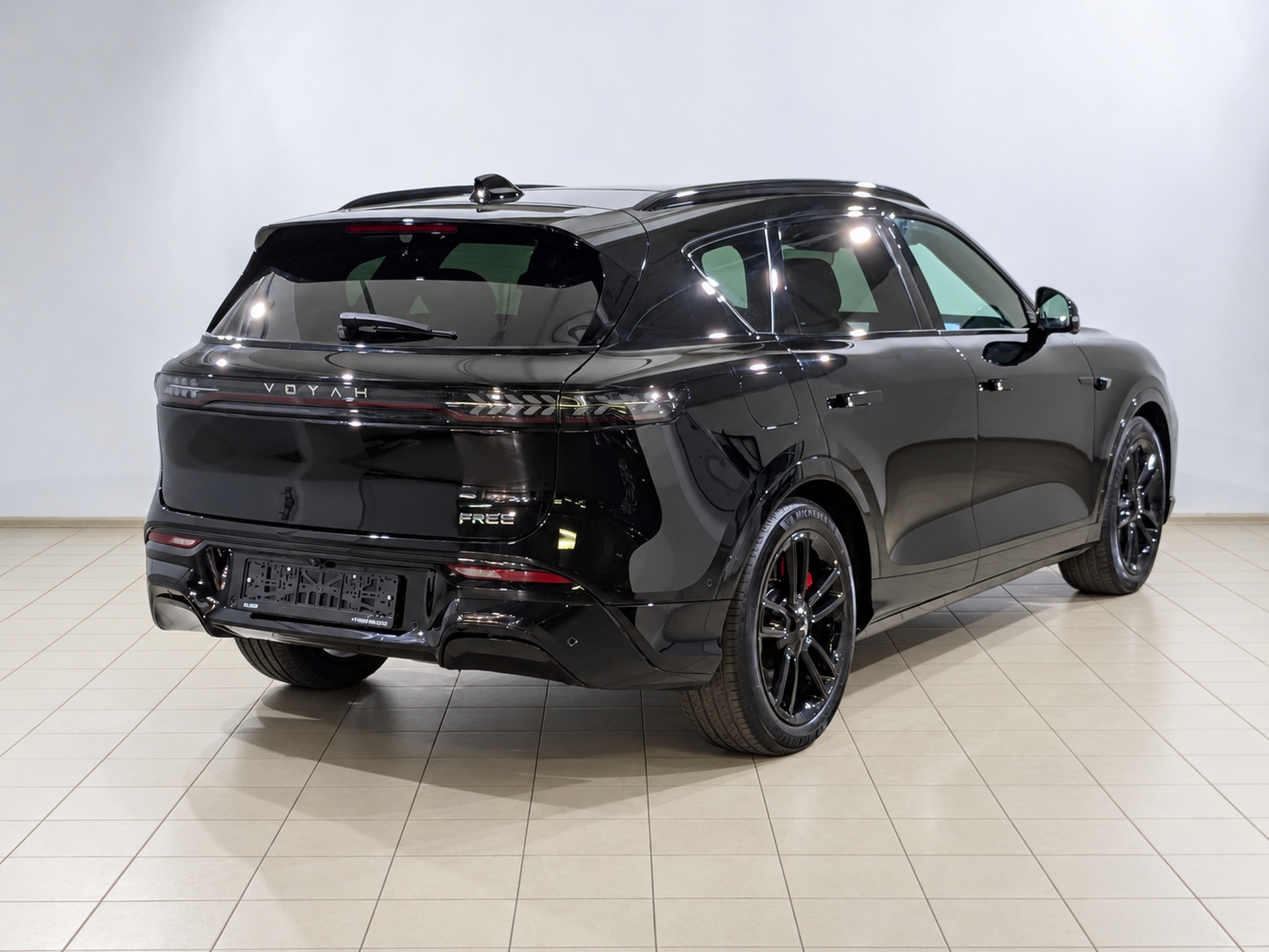 Фото Voyah Free FL EVR SPORT+ 1.5ELH/224 43кВт 4WD