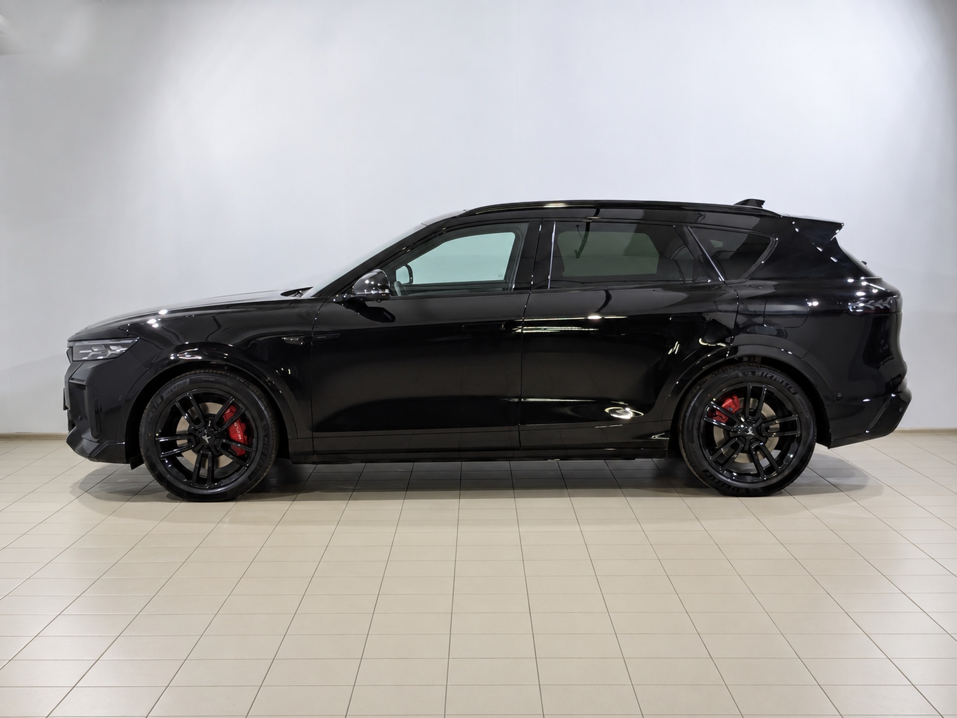 Фото Voyah Free FL EVR SPORT+ 1.5ELH/224 43кВт 4WD