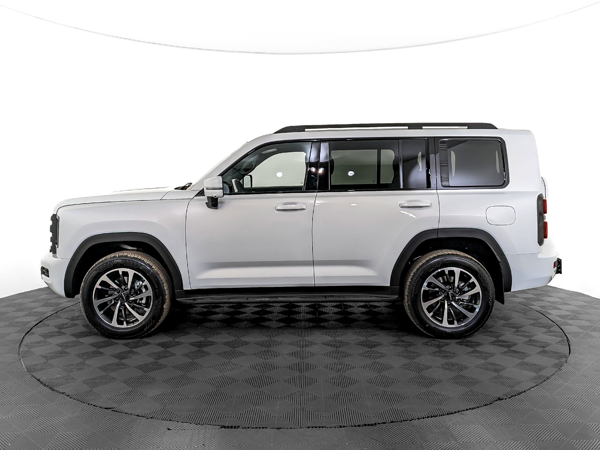 Фото Haval H9 Техно + 2.0T/218 8AT 4WD