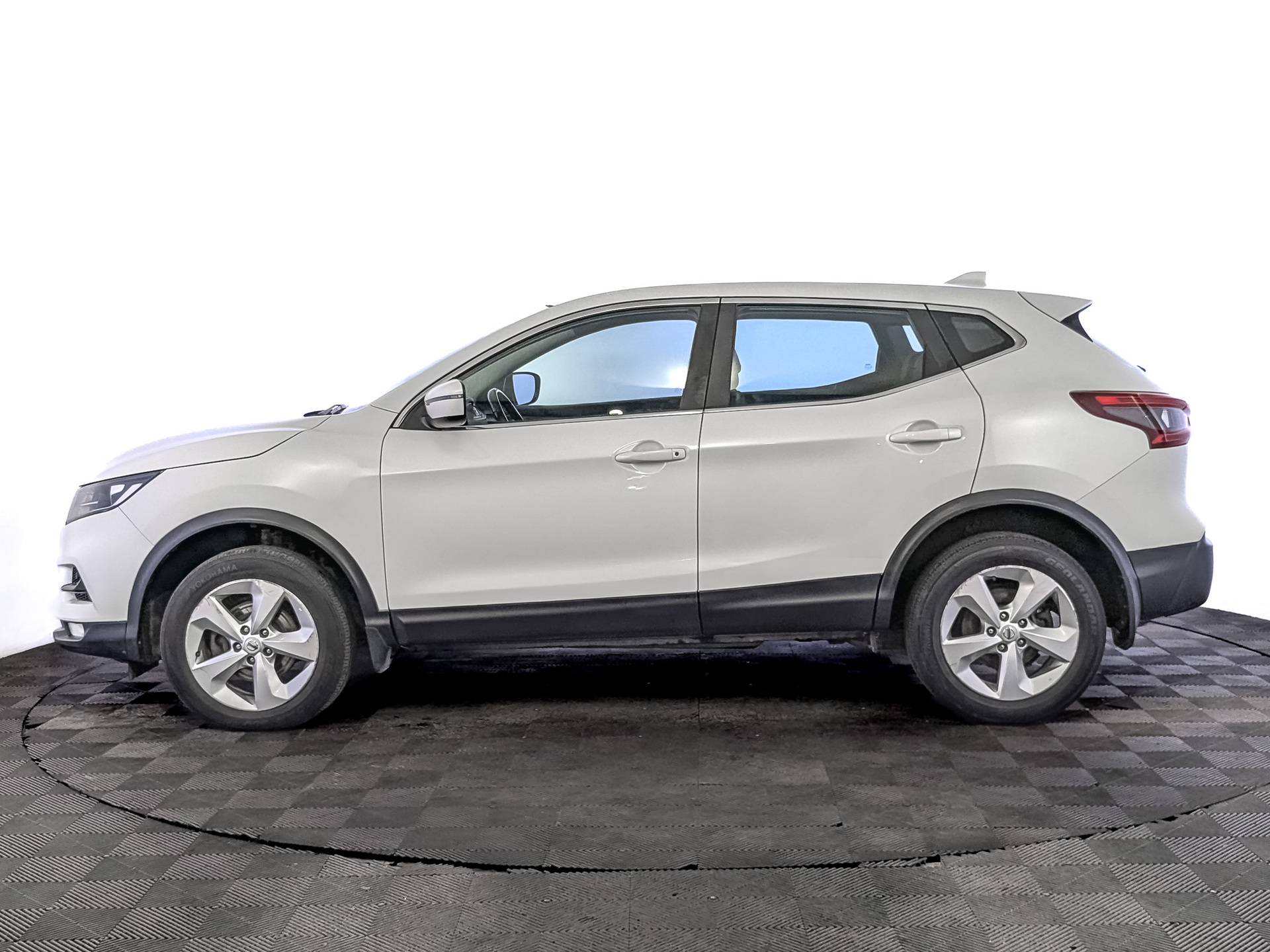 NISSAN Qashqai 2.00 (144 л.с), автомат, 2019, пробег 157 879 км