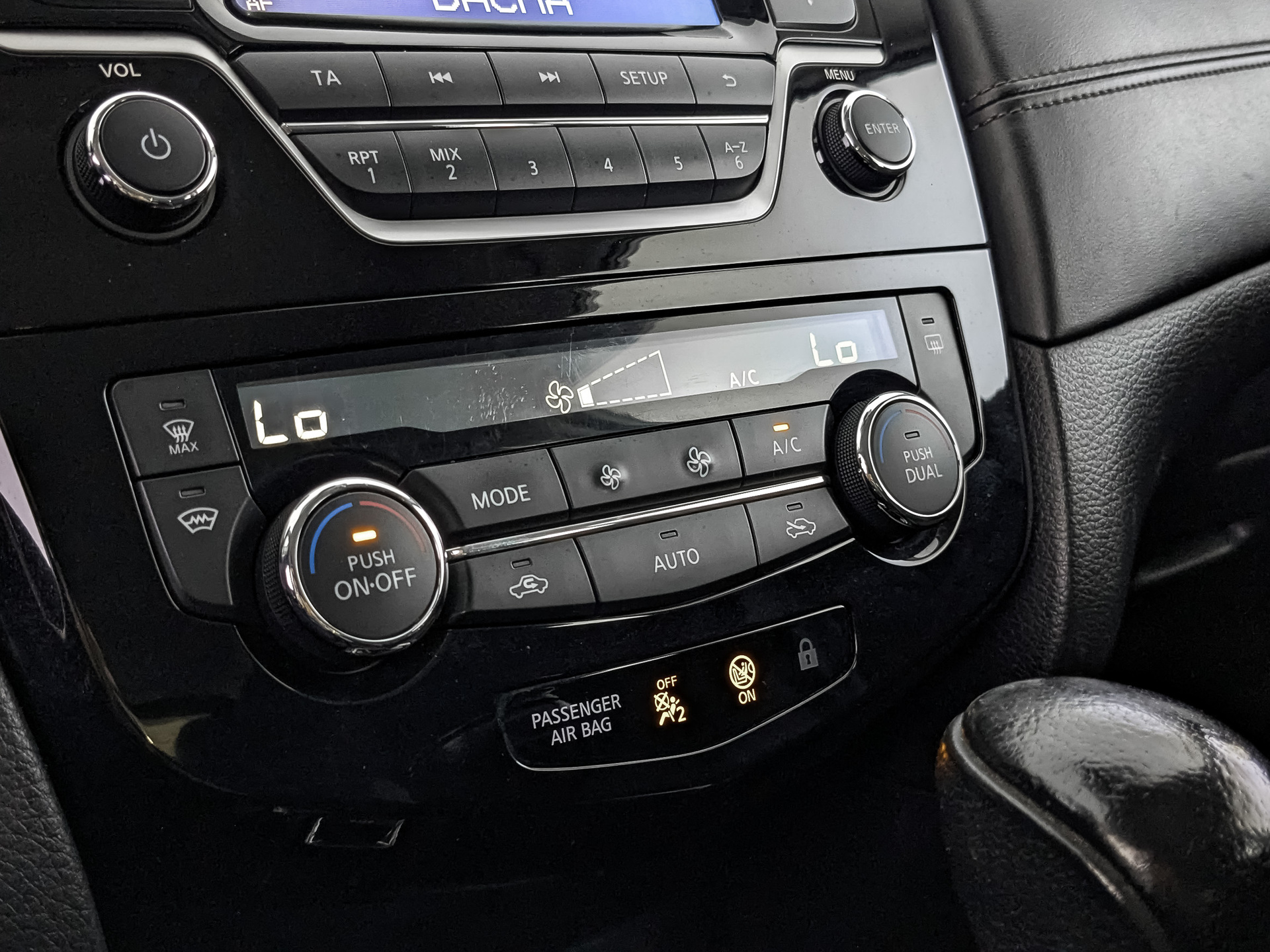 NISSAN Qashqai 2.00 (144 л.с), автомат, 2019, пробег 157 879 км