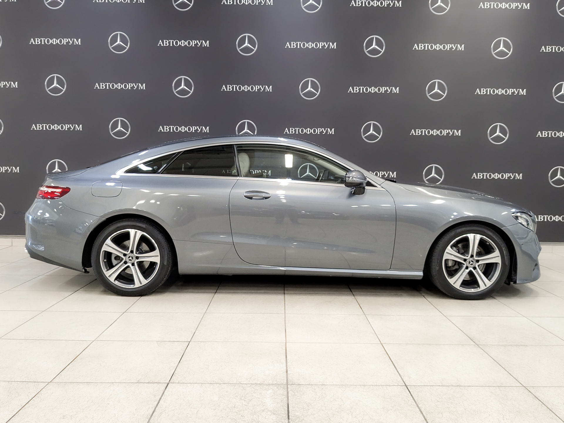 MERCEDES-BENZ E-Класс Купе 2.00 (197 л.с), автомат, 2020, пробег 128 902 км