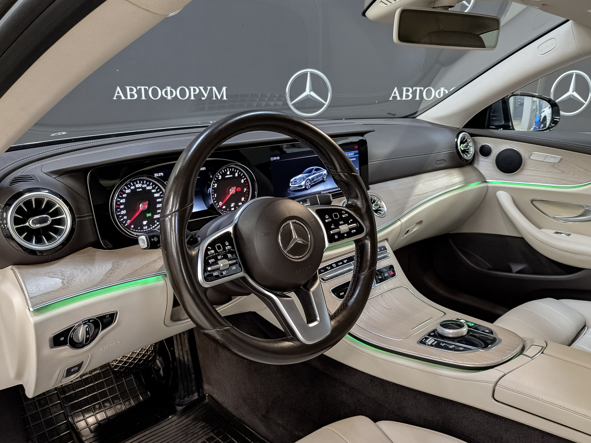 MERCEDES-BENZ E-Класс Купе 2.00 (197 л.с), автомат, 2020, пробег 128 902 км