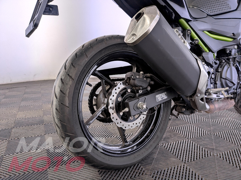 Kawasaki Z400 - фото №13