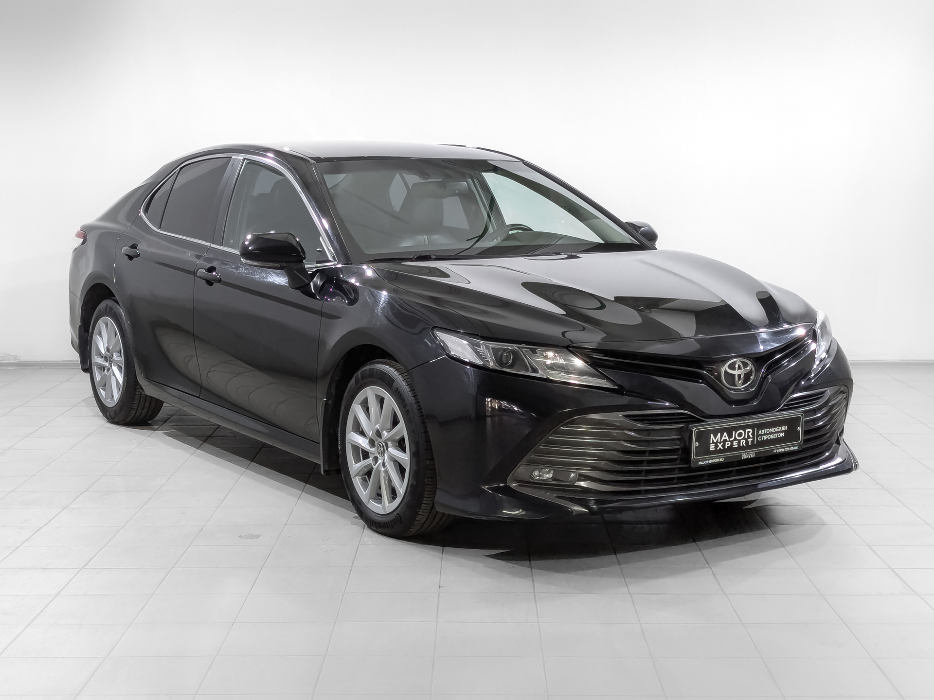 TOYOTA Camry 2.00 (150 л.с), автомат, 2021, пробег 73 230 км