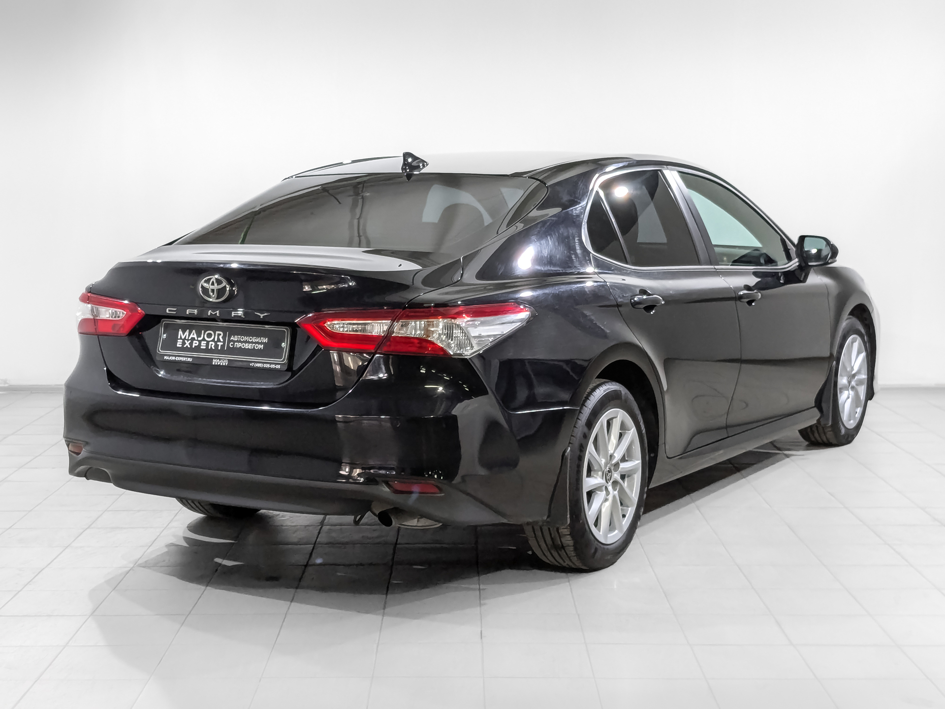 TOYOTA Camry 2.00 (150 л.с), автомат, 2021, пробег 73 230 км