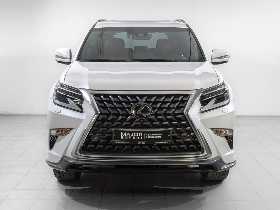 Lexus GX II