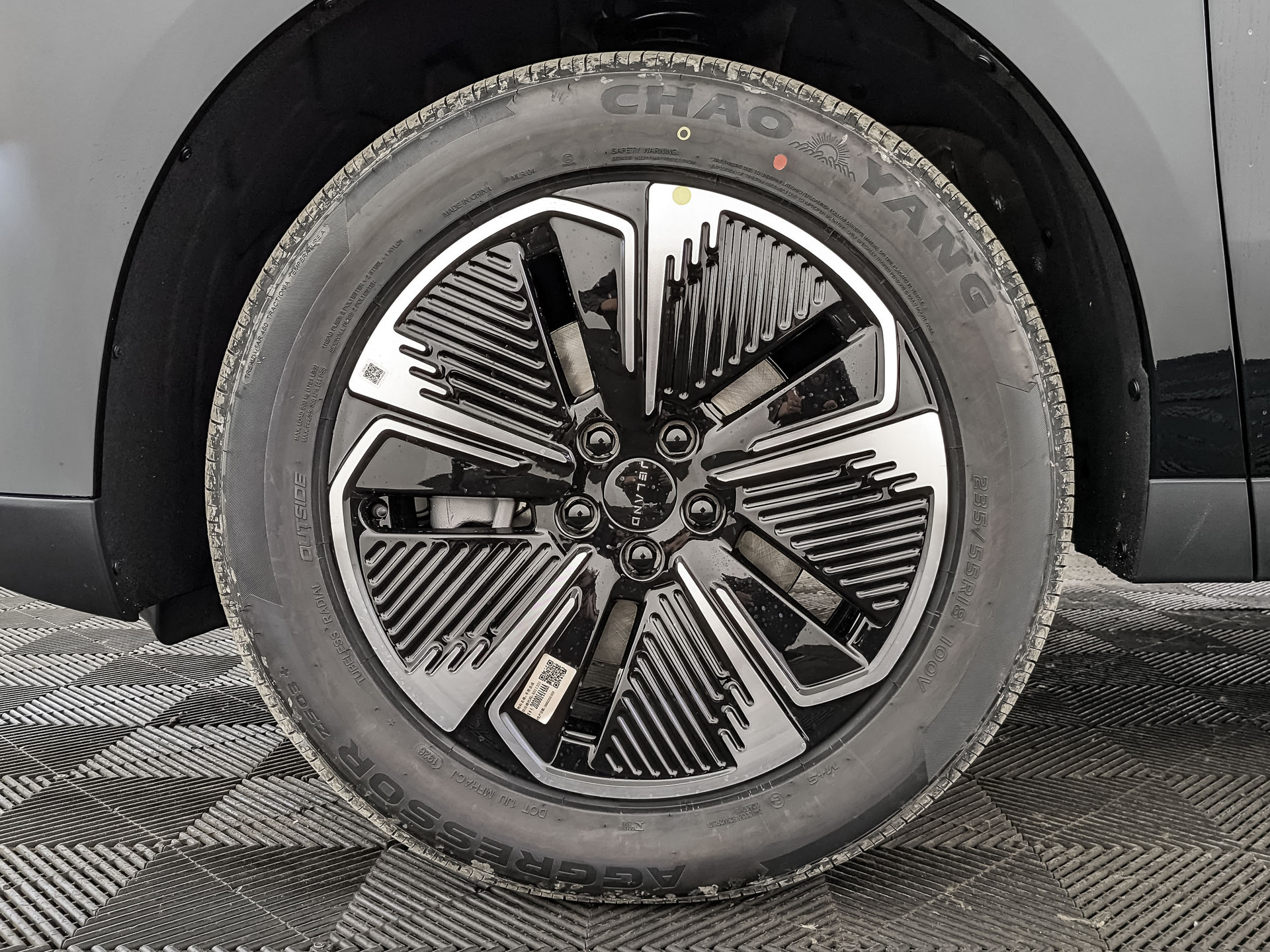 Фото Jeland J6 Престиж 1.6T/150 7RT 4WD