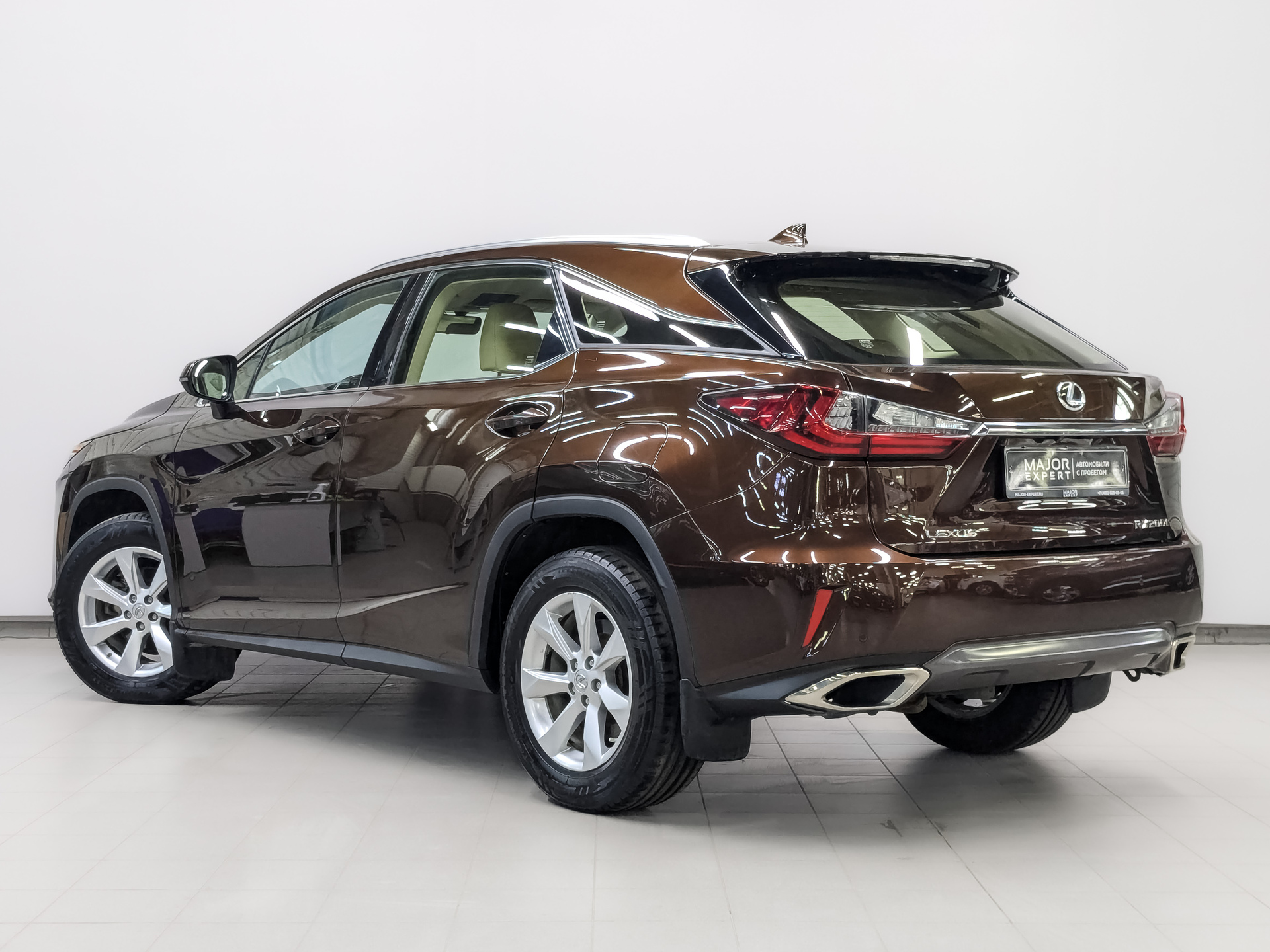 LEXUS RX 2.00 (238 л.с), автомат, 2017, пробег 120 498 км