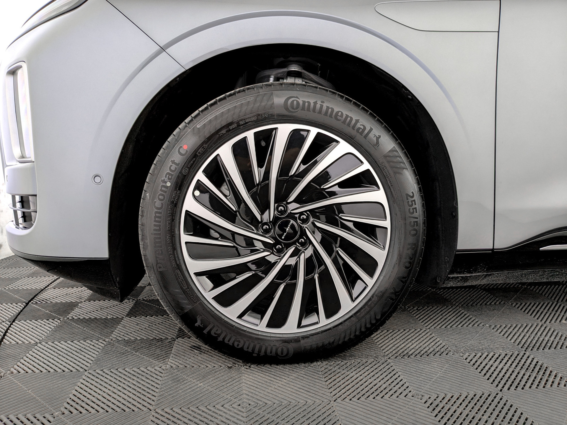 Фото Exlantix ET Top 1.5ELH/190 40кВт 4WD