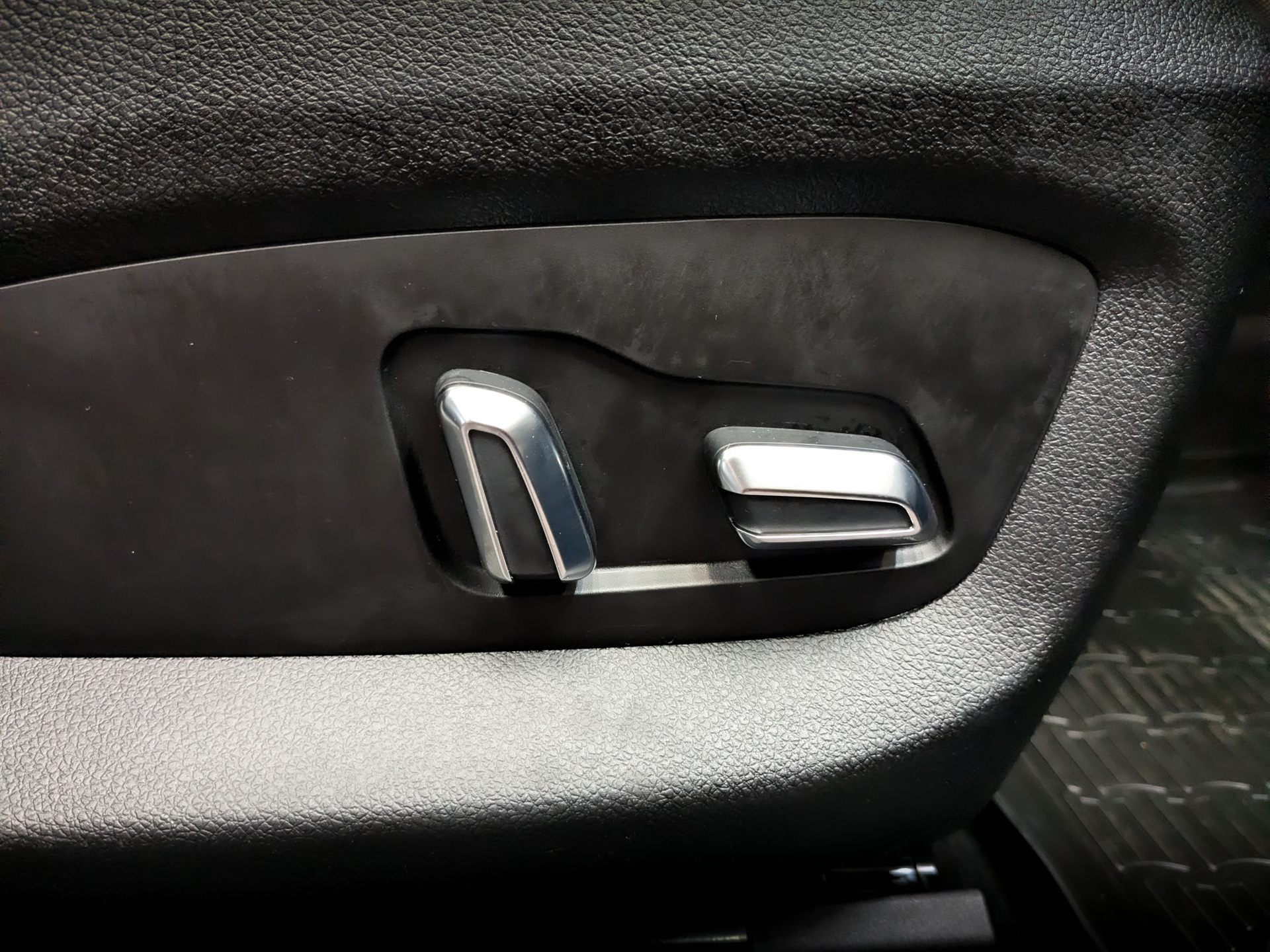 EXEED VX 2.00 (249 л.с), автомат, 2022, пробег 112 629 км