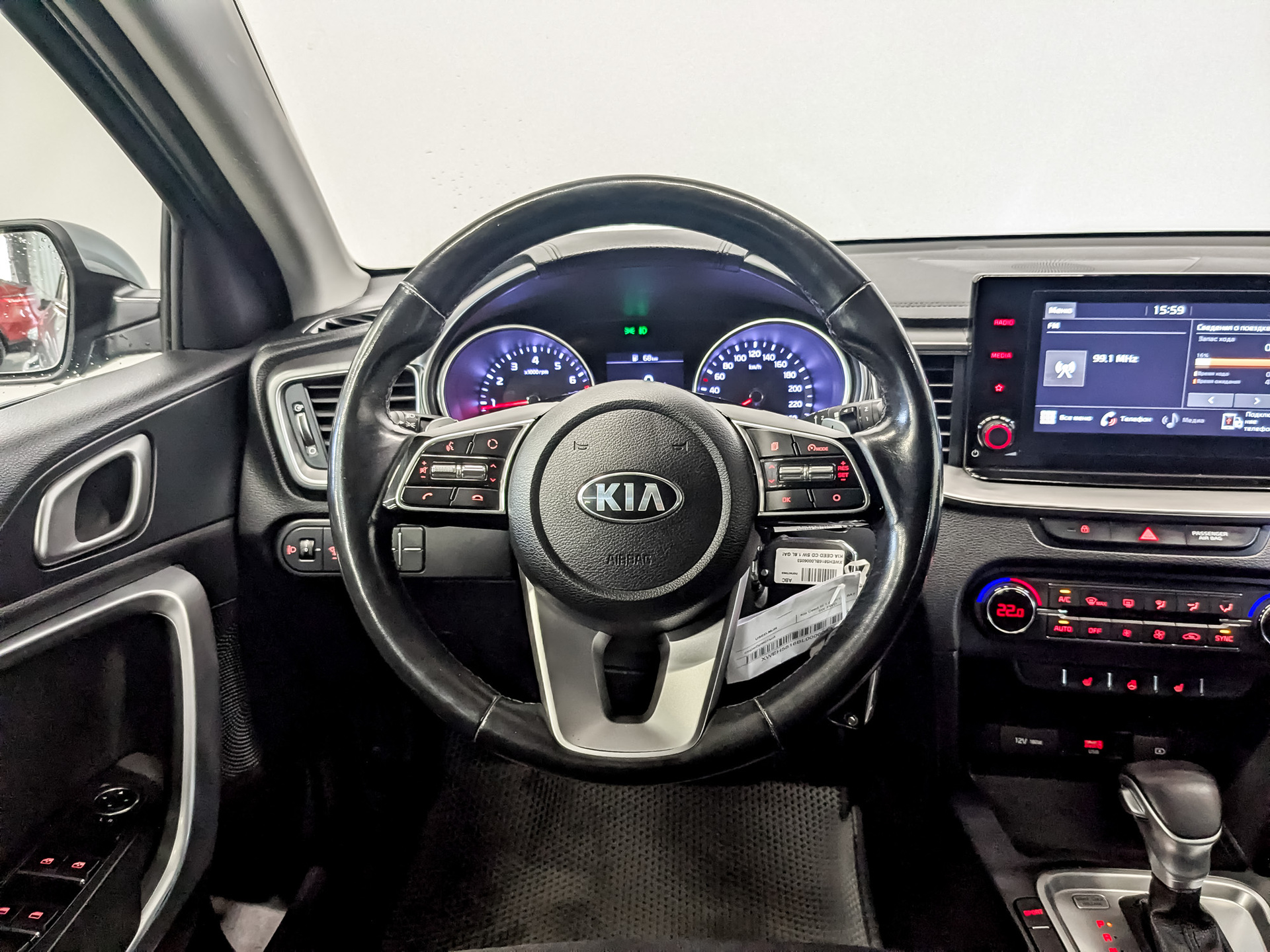 KIA Ceed 1.60 (128 л.с), автомат, 2020, пробег 91 490 км
