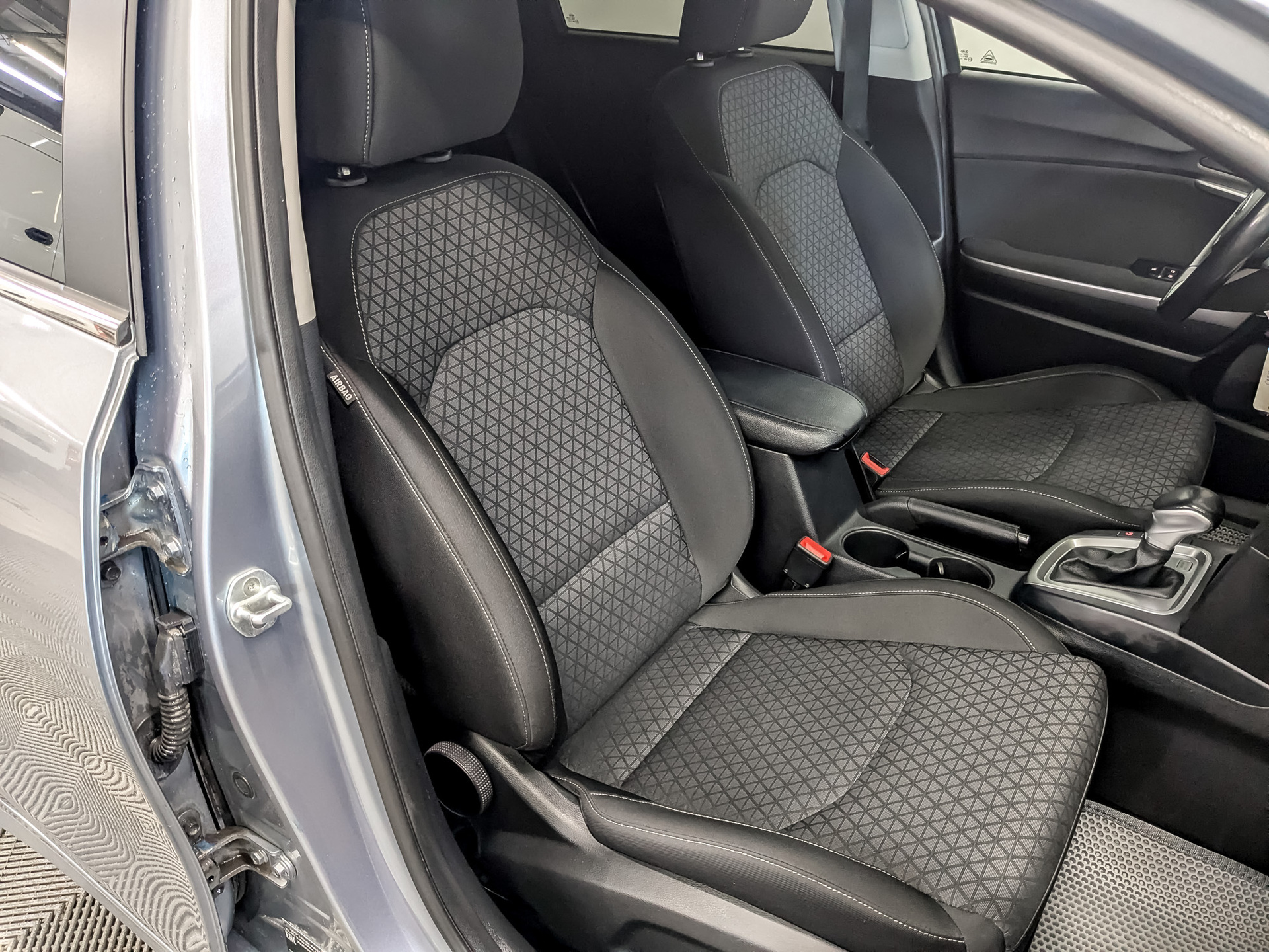 KIA Ceed 1.60 (128 л.с), автомат, 2020, пробег 91 490 км