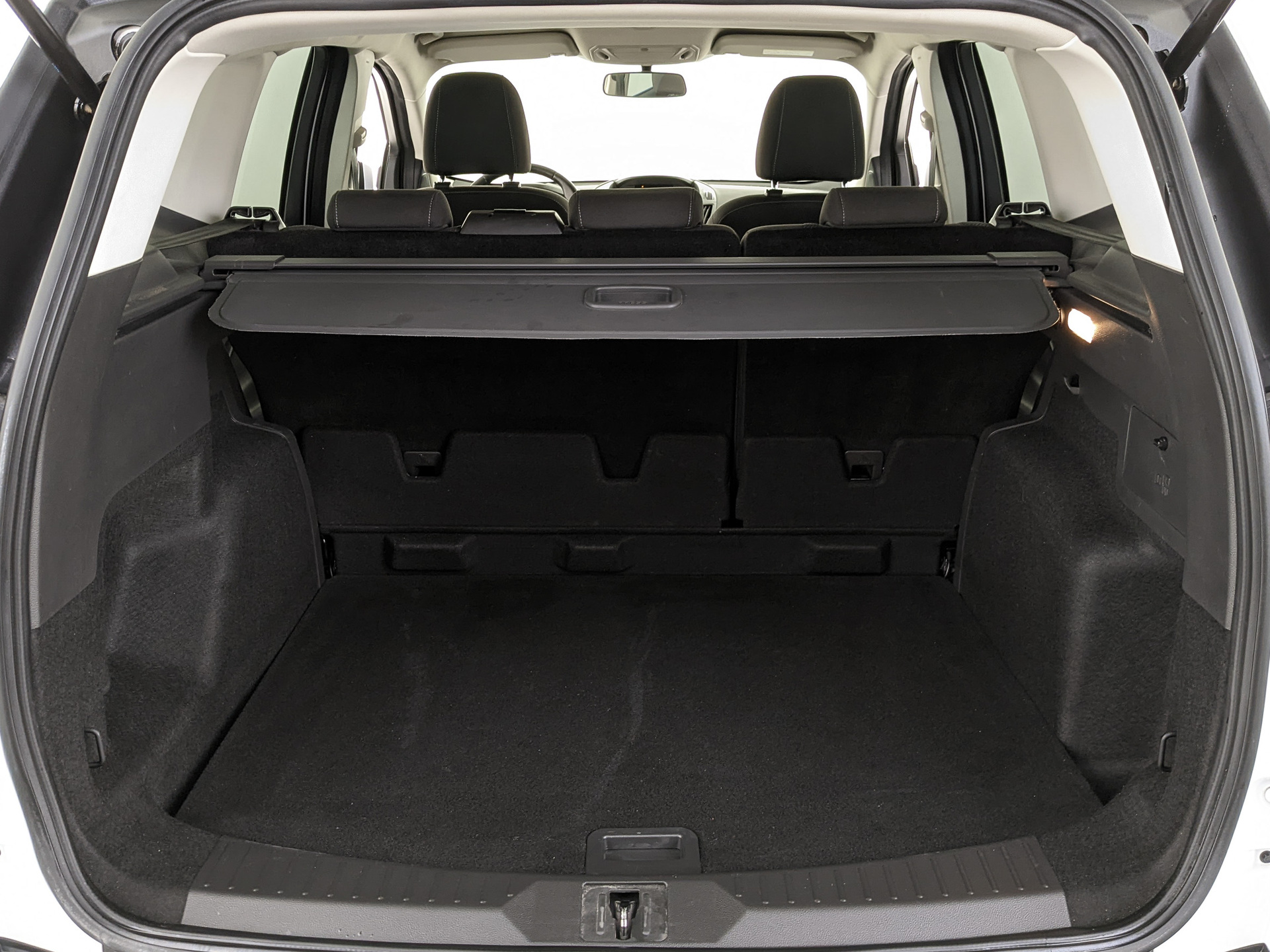 FORD Kuga 1.60 (150 л.с), автомат, 2016, пробег 87 440 км