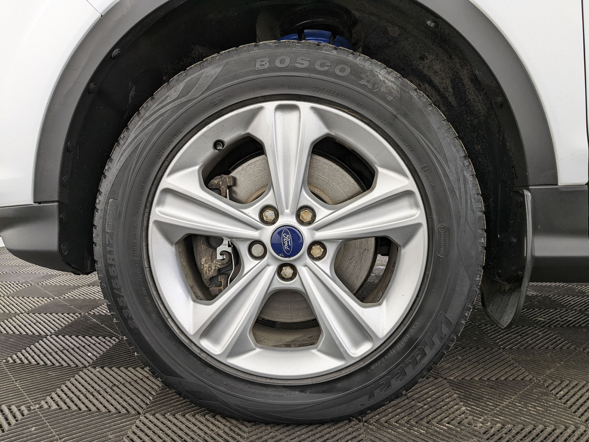 FORD Kuga 1.60 (150 л.с), автомат, 2016, пробег 87 440 км