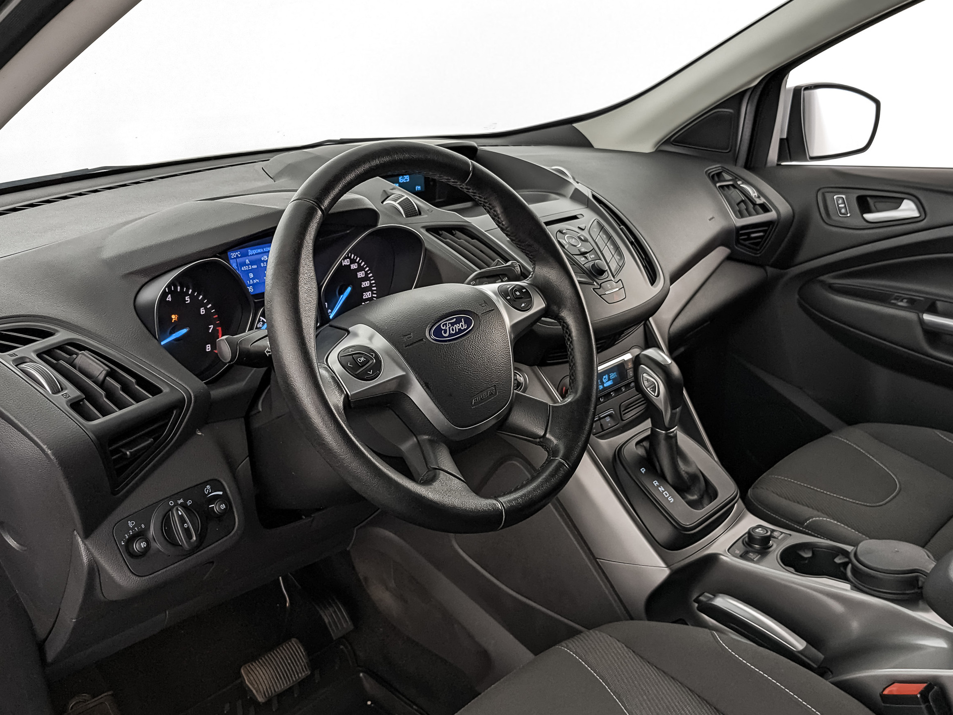 FORD Kuga 1.60 (150 л.с), автомат, 2016, пробег 87 440 км
