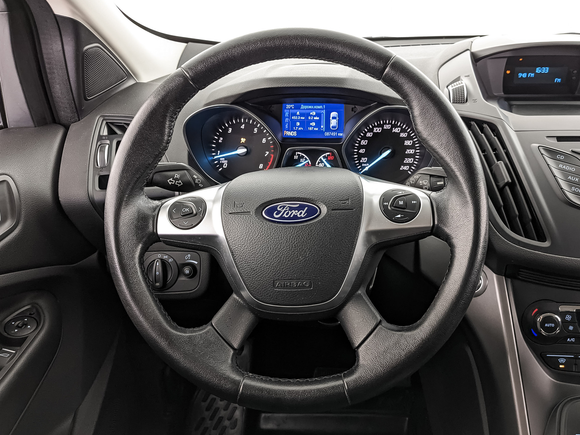 FORD Kuga 1.60 (150 л.с), автомат, 2016, пробег 87 440 км
