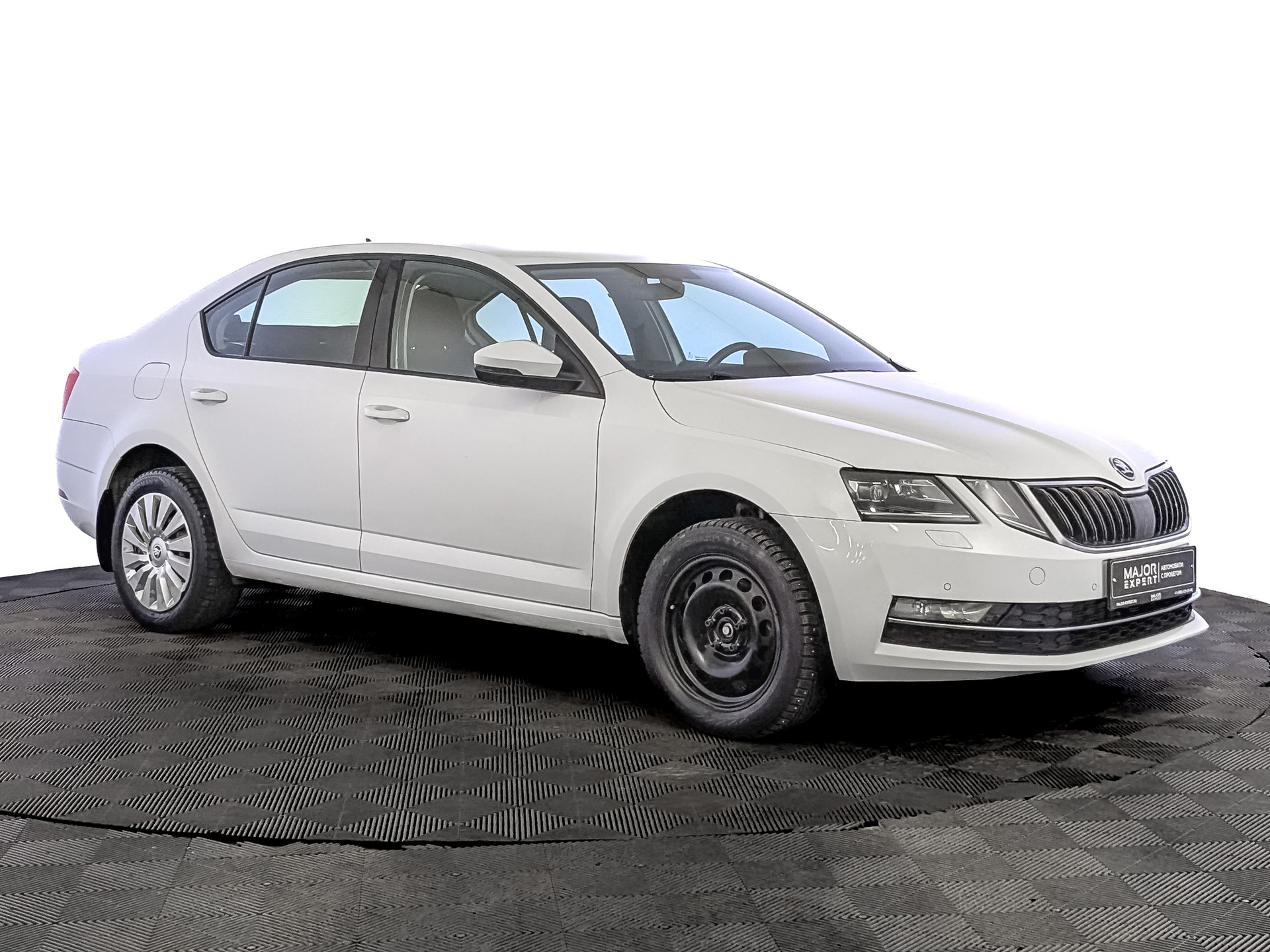 SKODA Octavia 1.60 (110 л.с), автомат, 2020, пробег 133 830 км