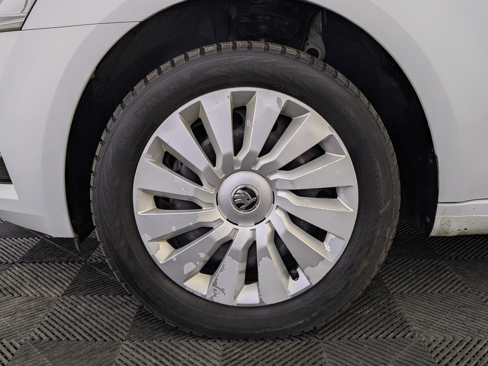 SKODA Octavia 1.60 (110 л.с), автомат, 2020, пробег 133 830 км