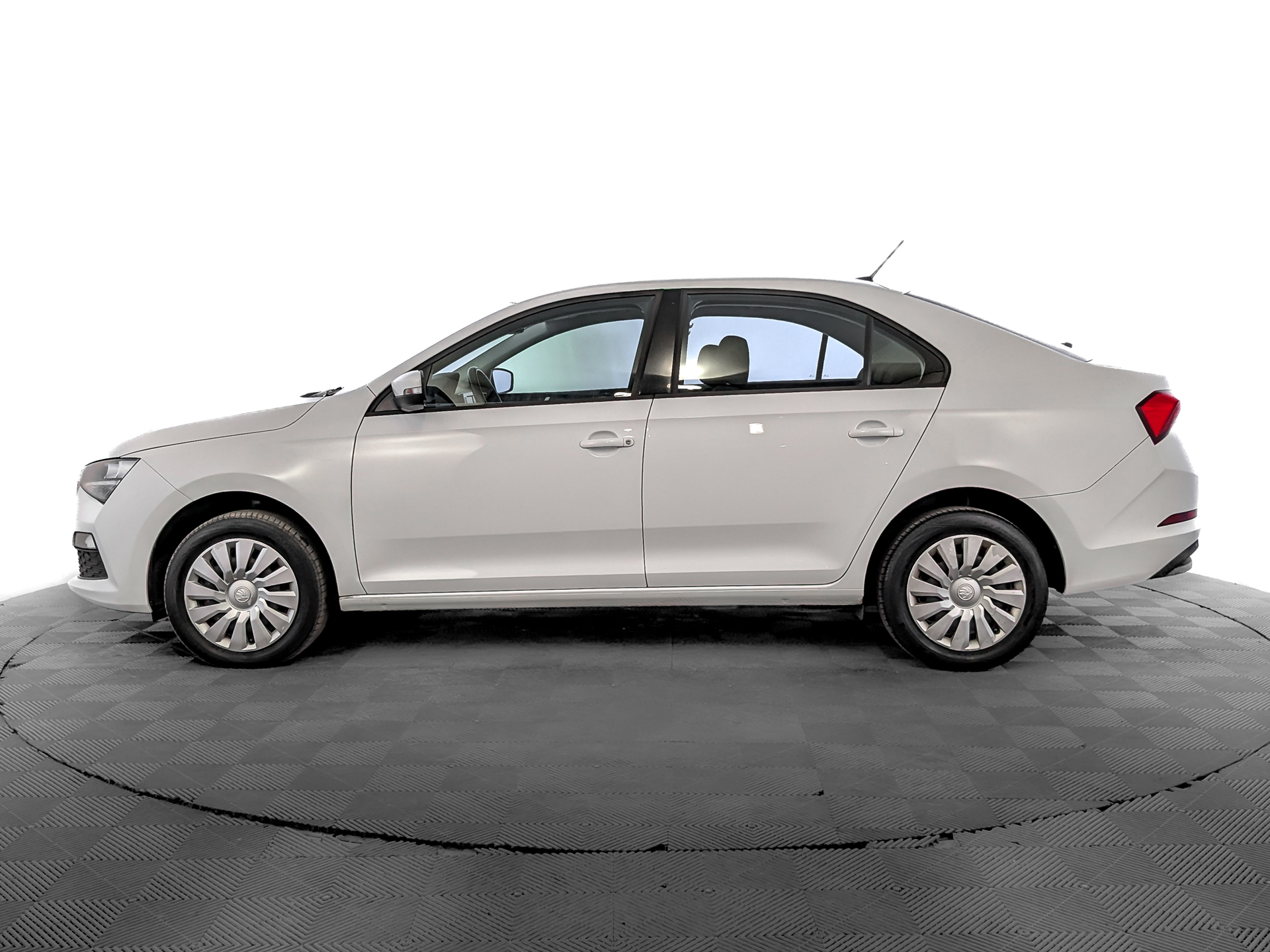SKODA Rapid II 1.60 (110 л.с), автомат, 2020, пробег 93 423 км