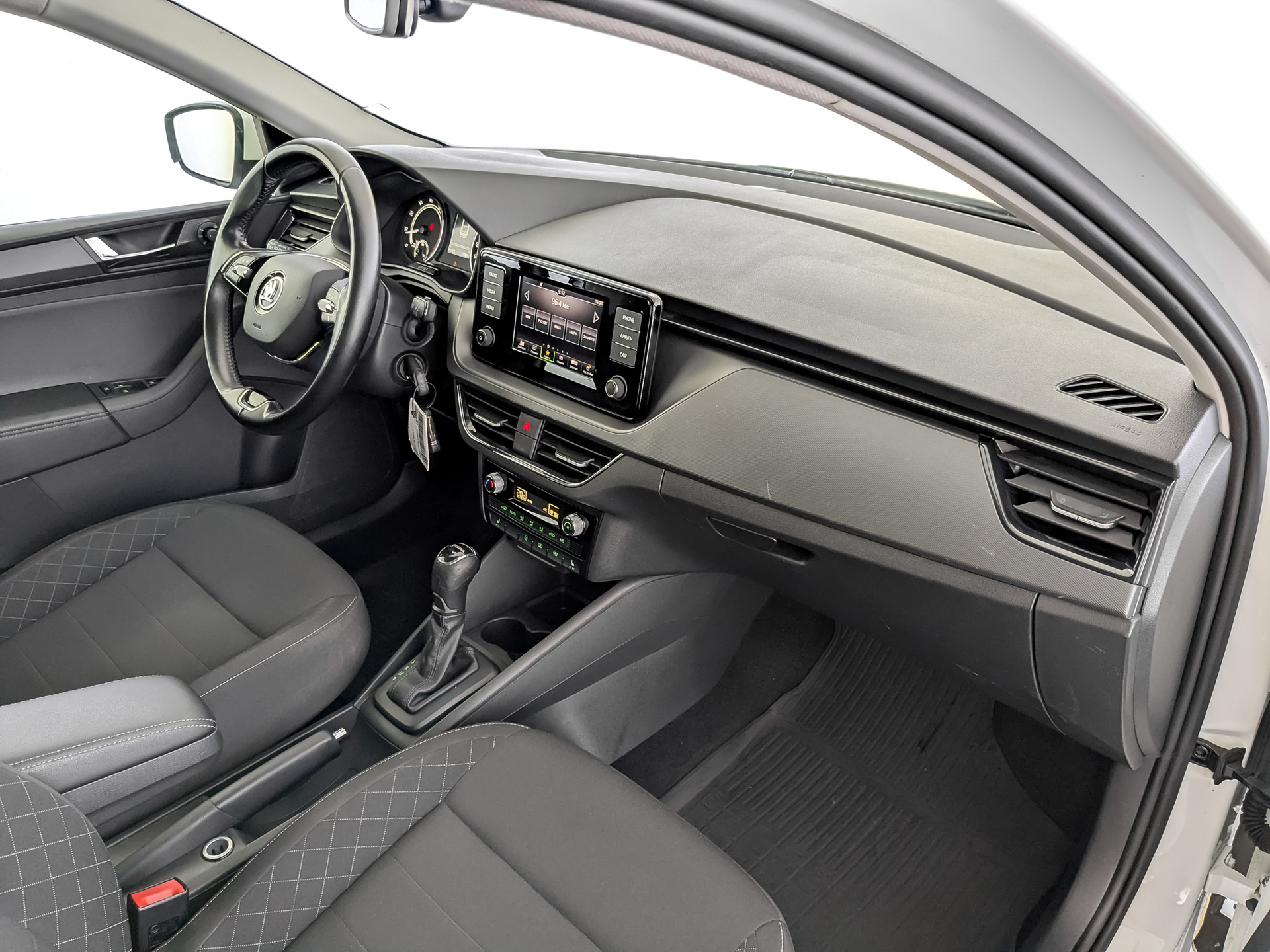 SKODA Rapid II 1.60 (110 л.с), автомат, 2020, пробег 93 423 км